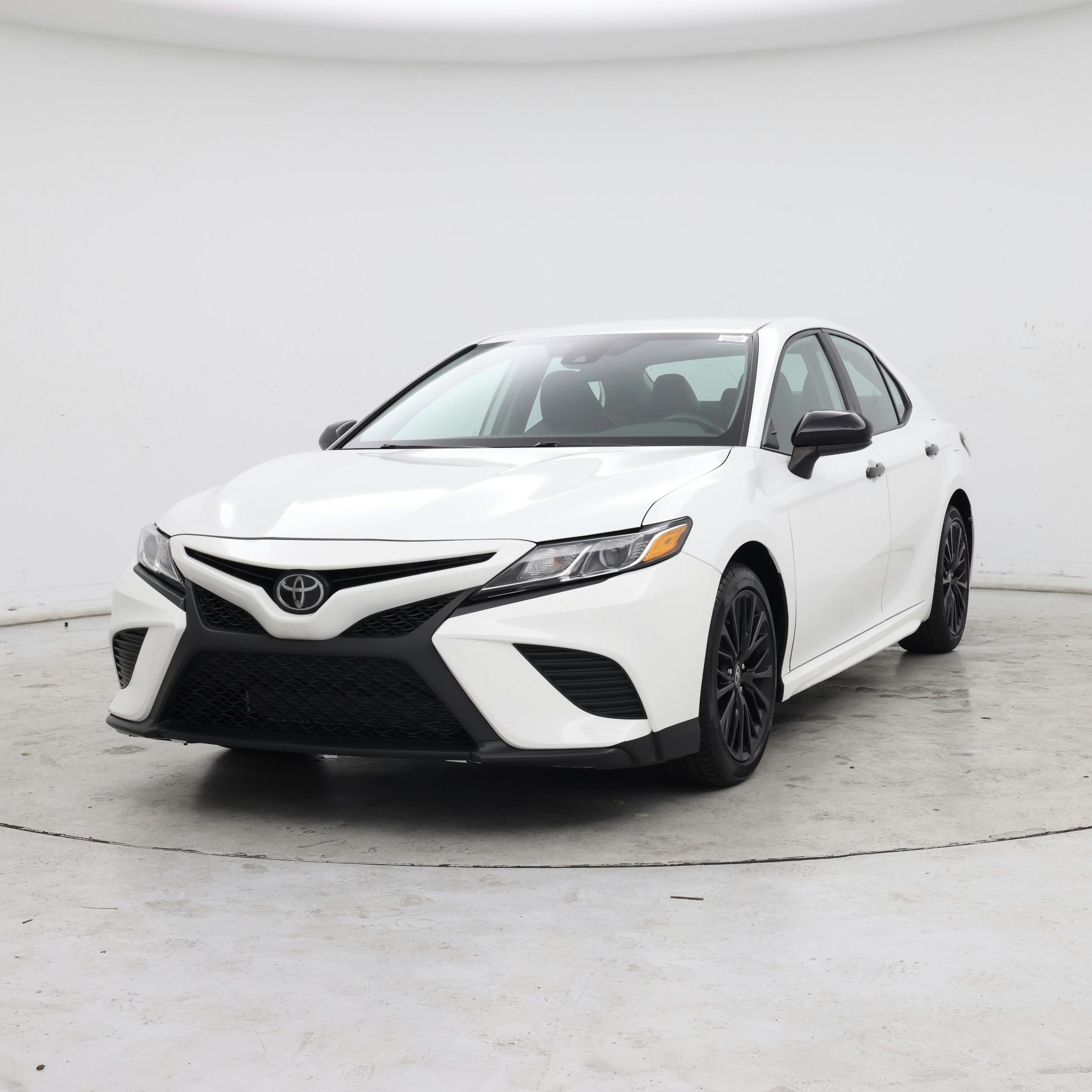 Thumbnail: 2020 Toyota Camry - 4