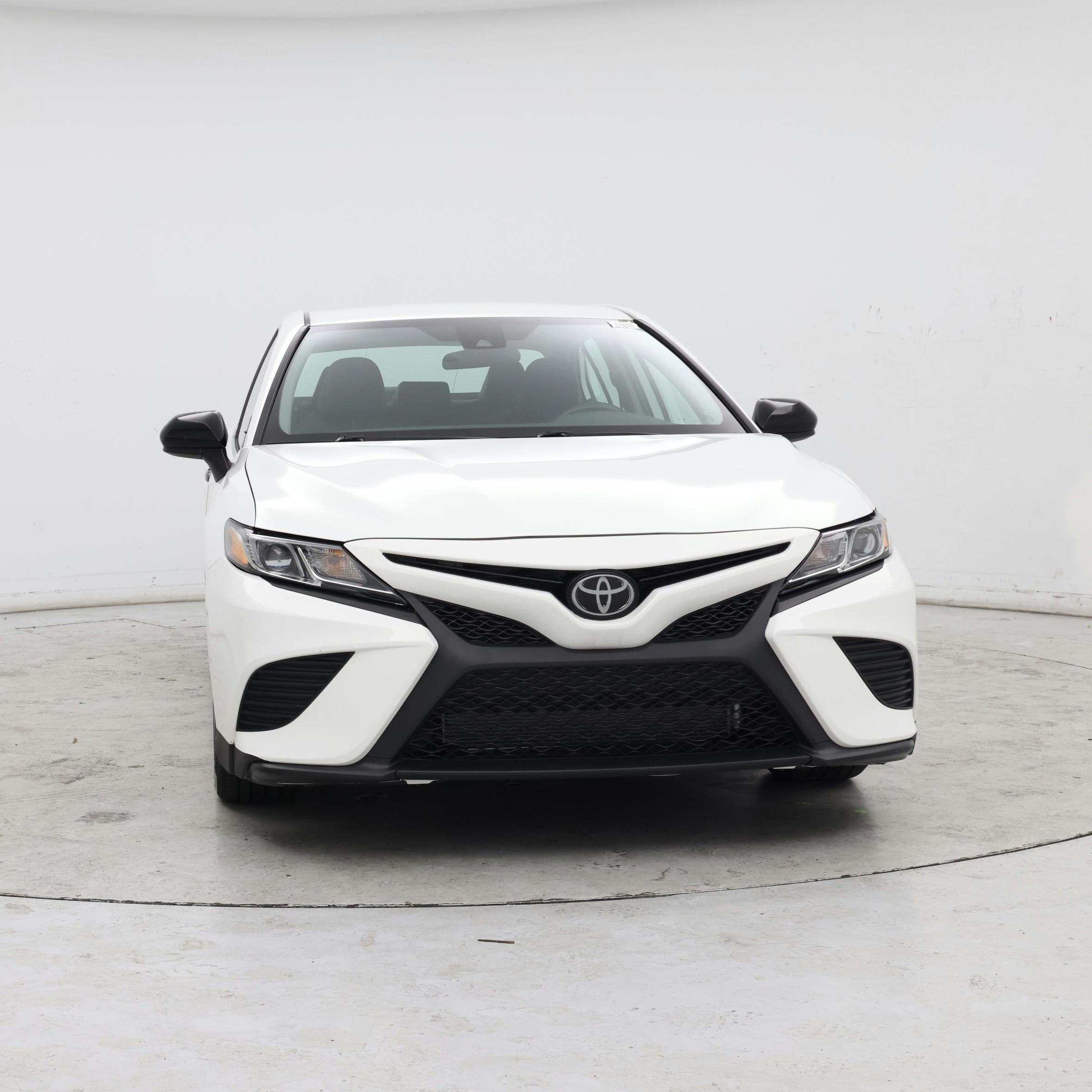 Thumbnail: 2020 Toyota Camry - 5