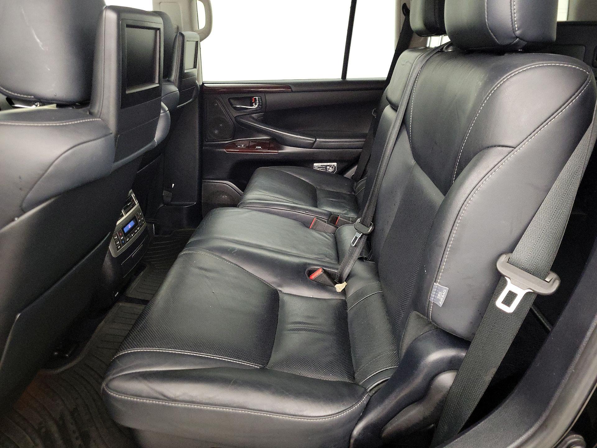 Thumbnail: 2014 Lexus LX - 20