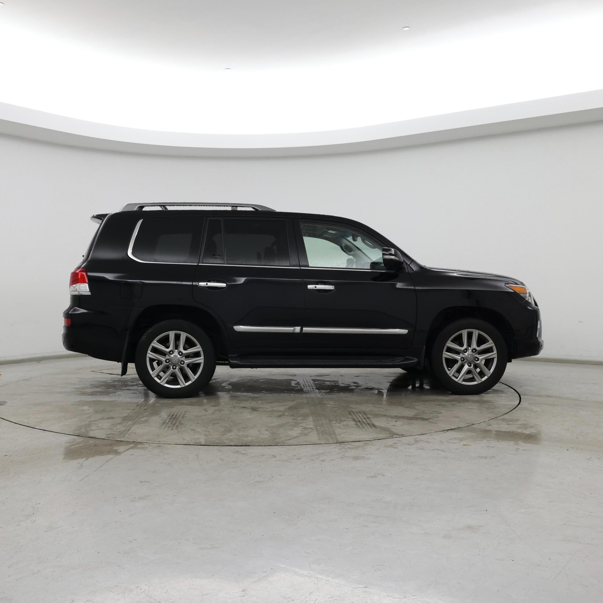 Thumbnail: 2014 Lexus LX - 7