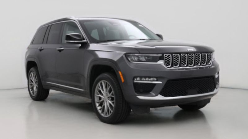 2022 Jeep Grand Cherokee Summit Hero Image
