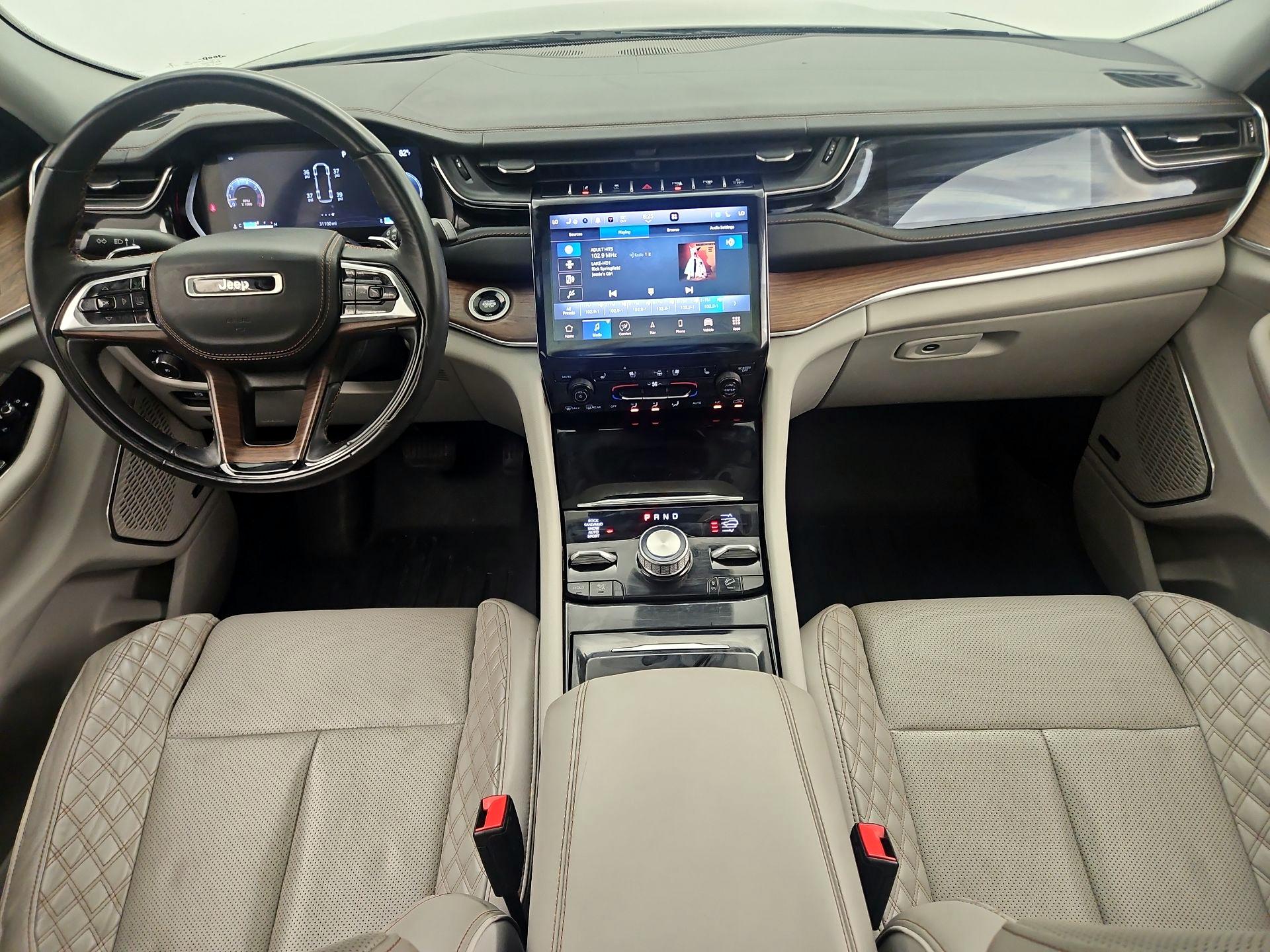 Thumbnail: 2022 Jeep Grand Cherokee - 9