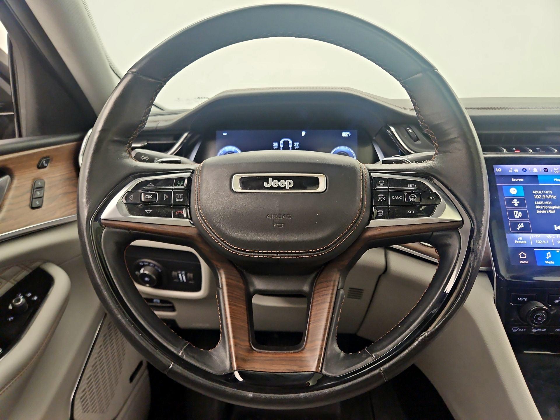 Thumbnail: 2022 Jeep Grand Cherokee - 10