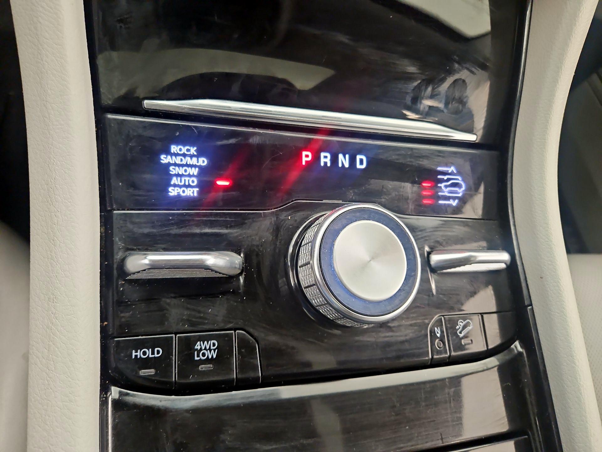 Thumbnail: 2022 Jeep Grand Cherokee - 18