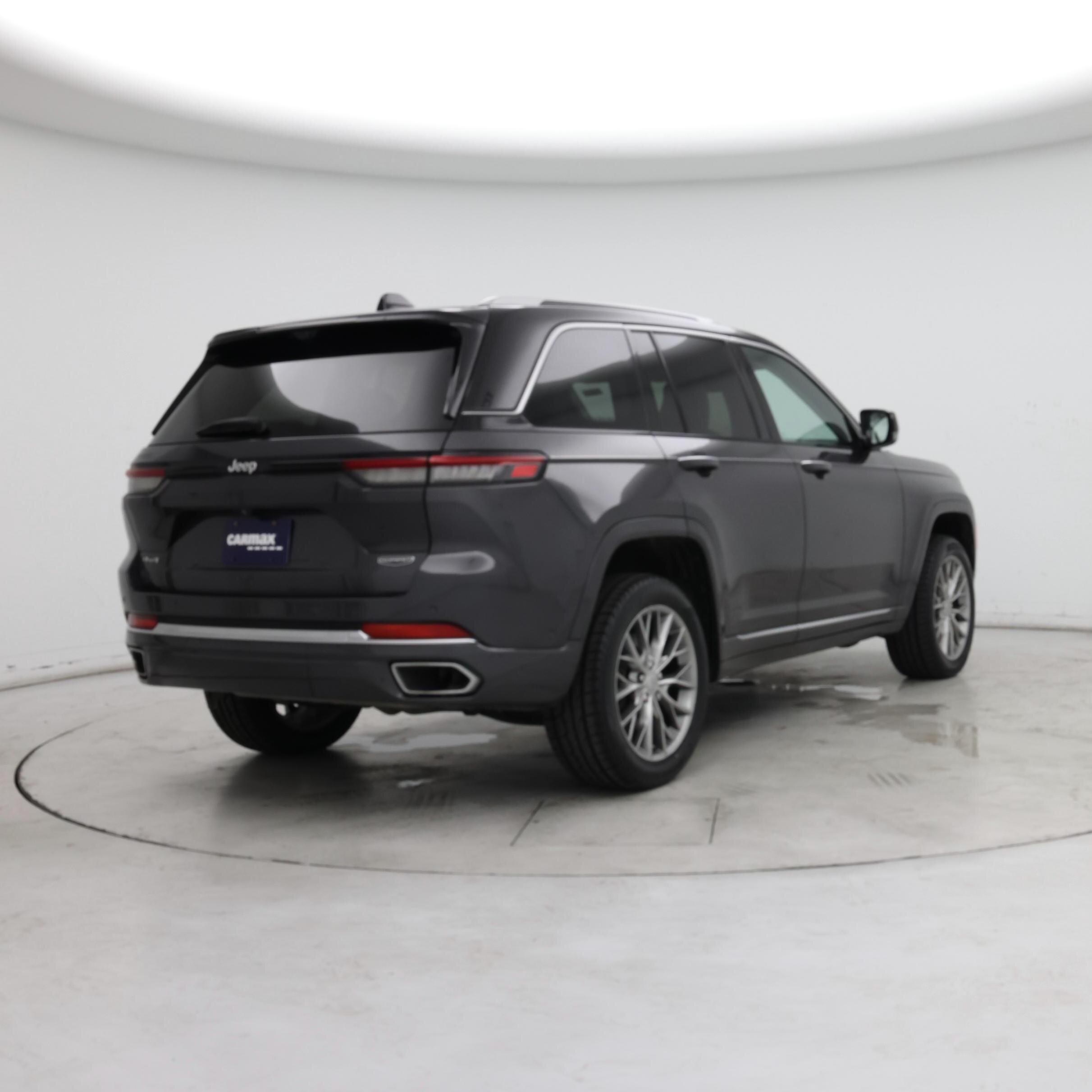 Thumbnail: 2022 Jeep Grand Cherokee - 8