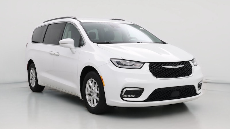 2022 Chrysler Pacifica Touring L Hero Image