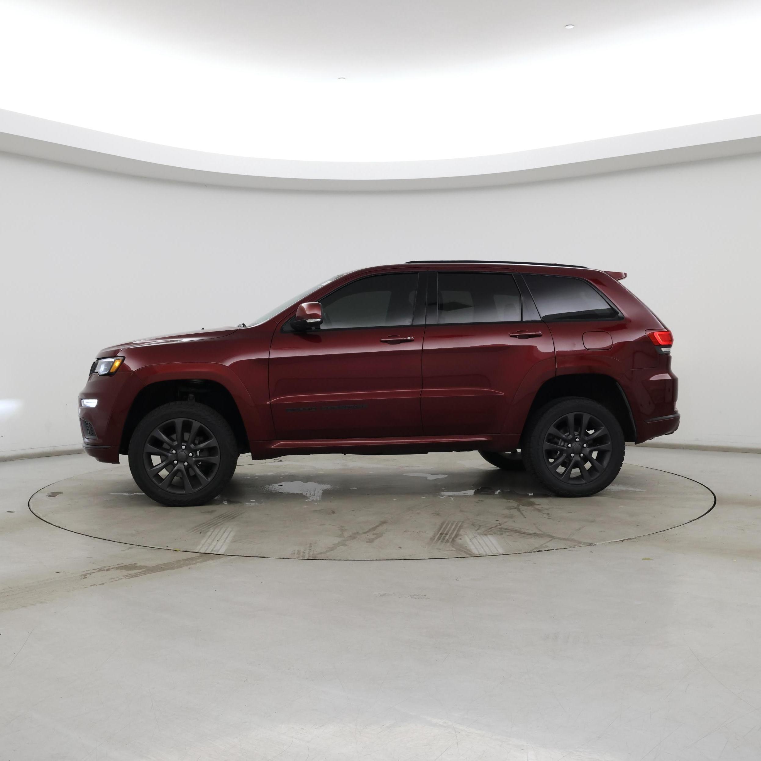 Thumbnail: 2018 Jeep Grand Cherokee - 3