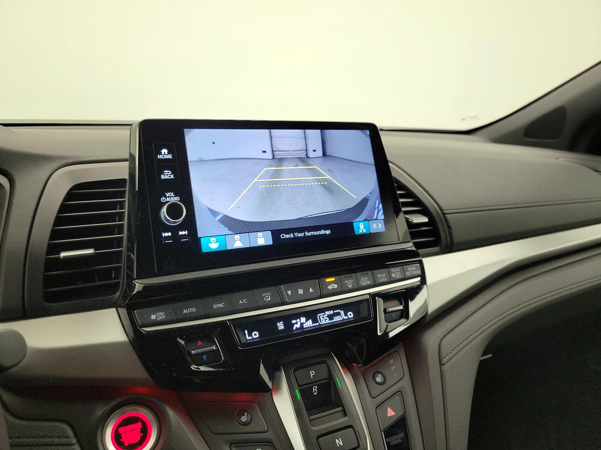 Thumbnail: 2025 Honda Odyssey - 14
