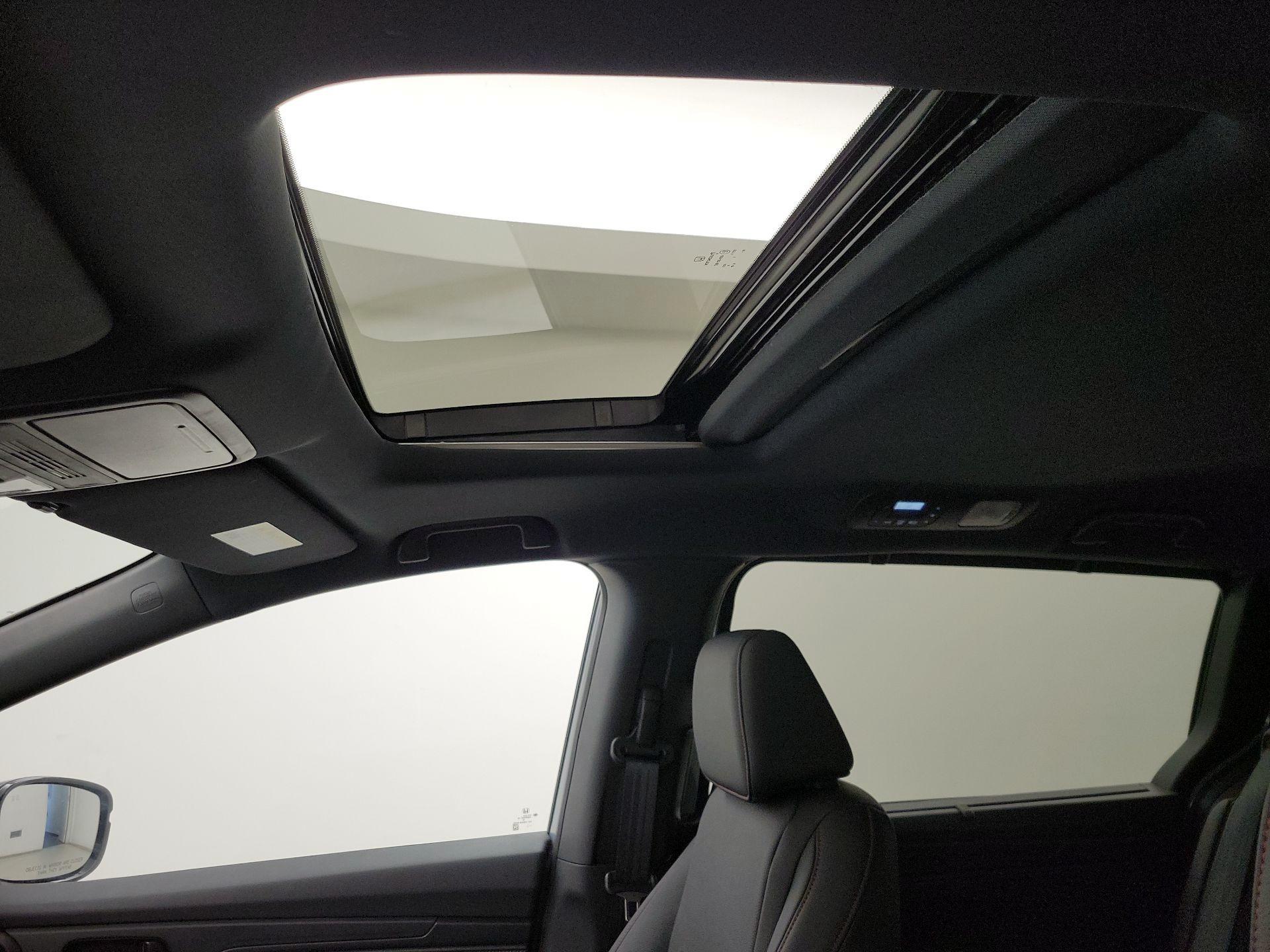 Thumbnail: 2025 Honda Odyssey - 19