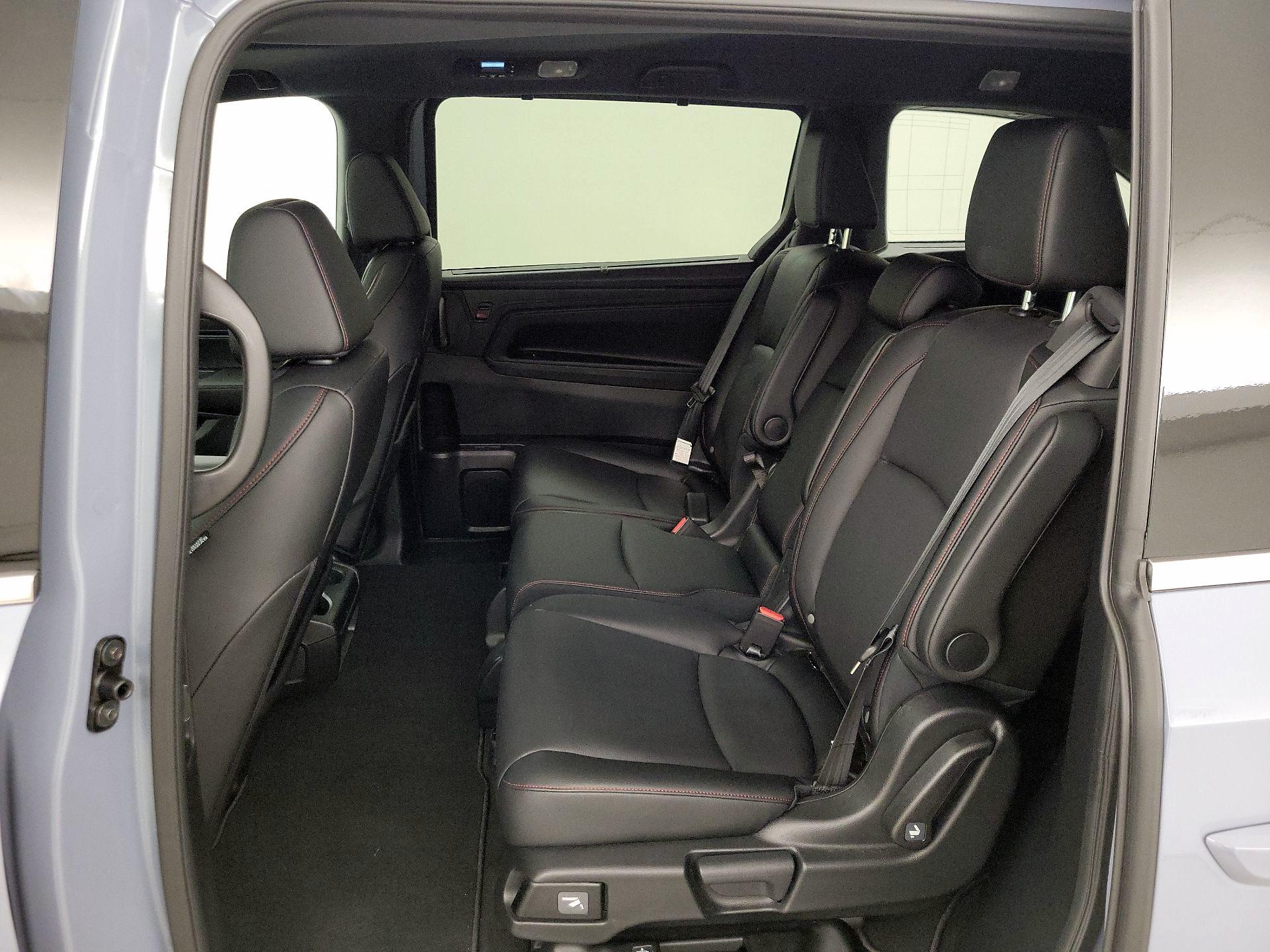 Thumbnail: 2025 Honda Odyssey - 20