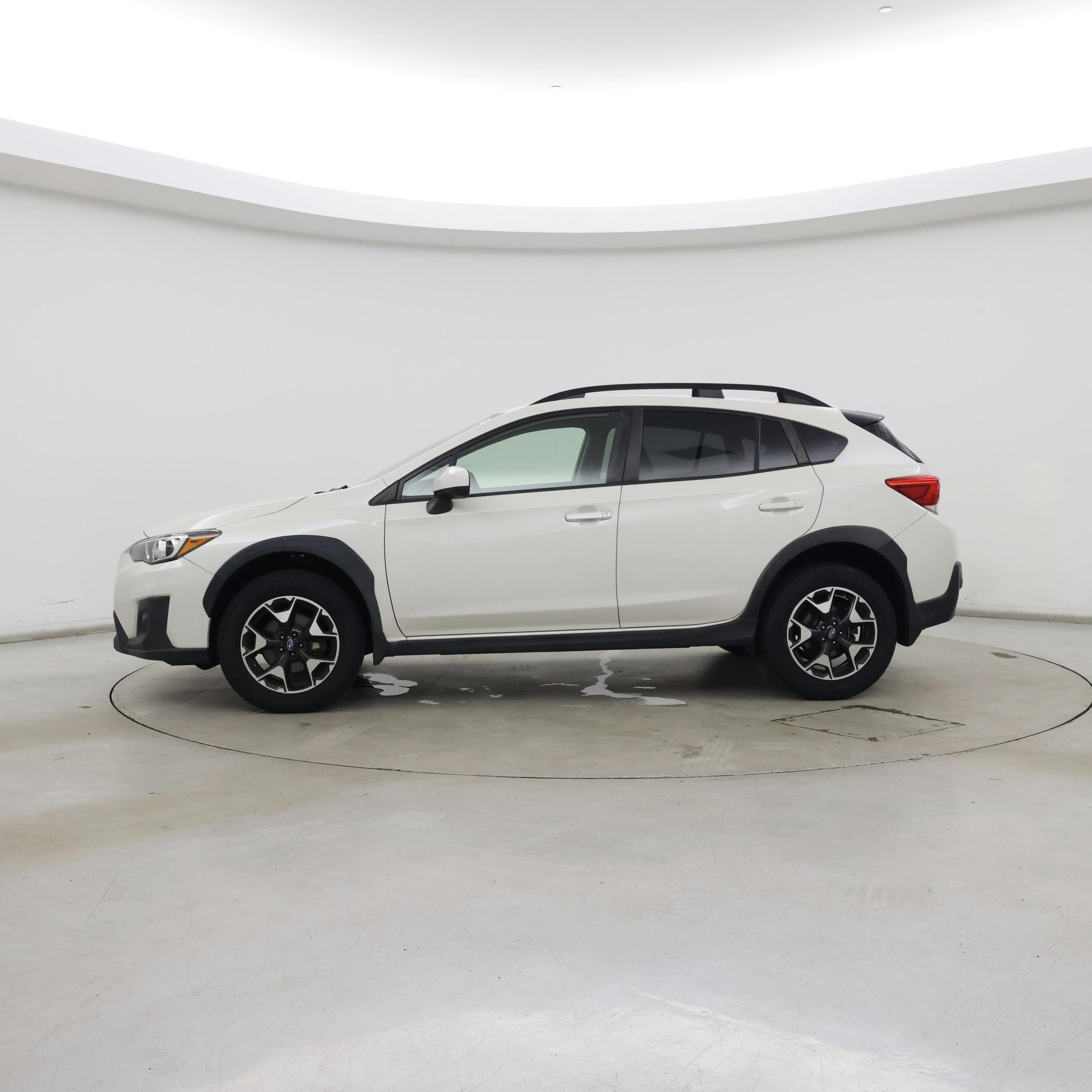 Thumbnail: 2019 Subaru Crosstrek - 3