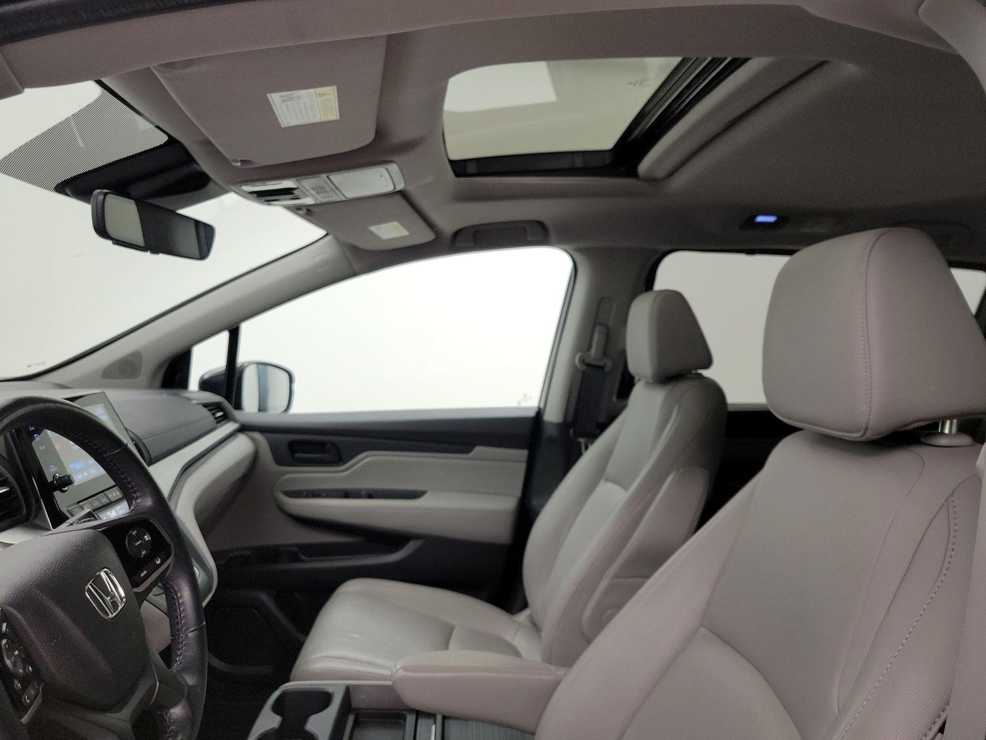 Thumbnail: 2019 Honda Odyssey - 19