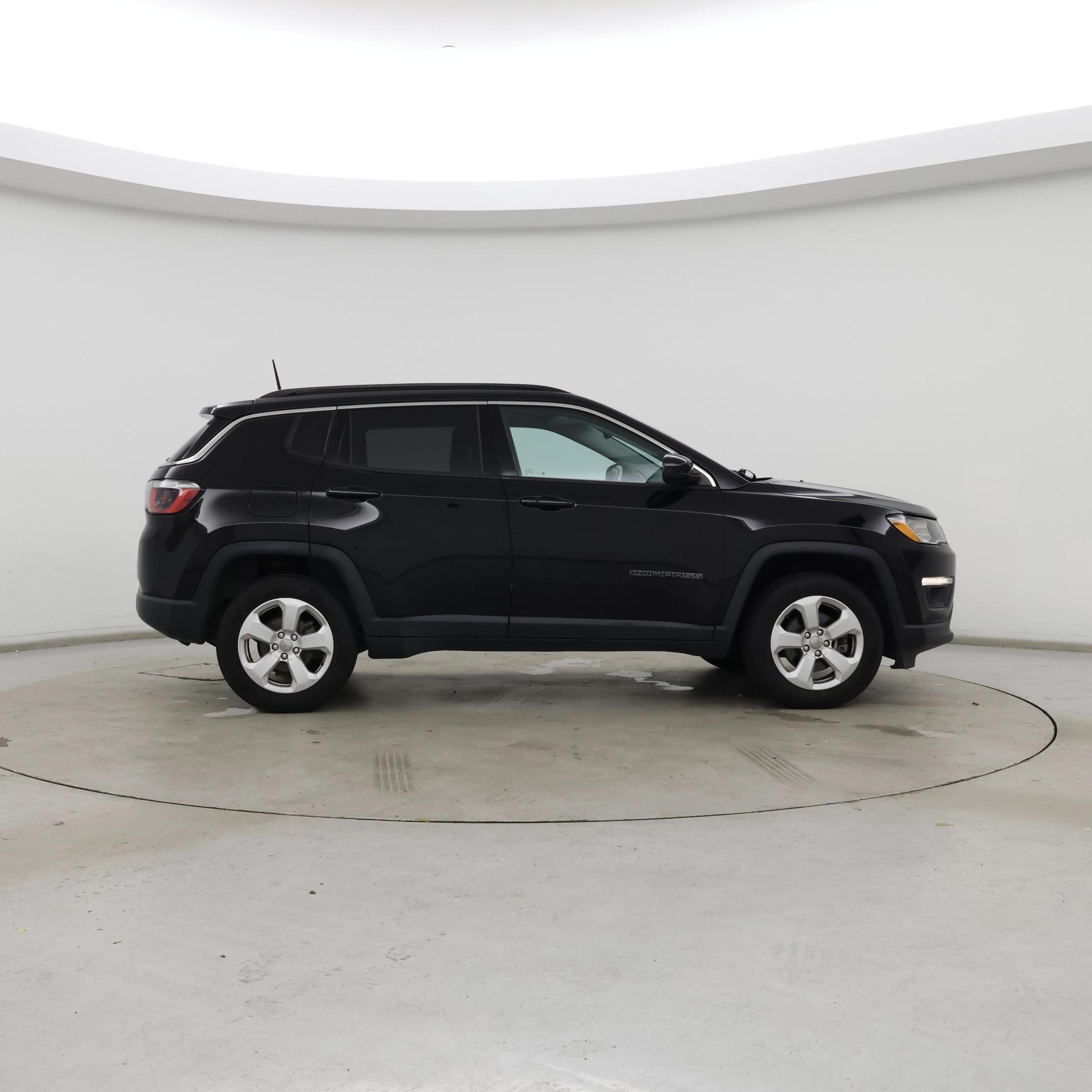 Thumbnail: 2018 Jeep Compass - 7