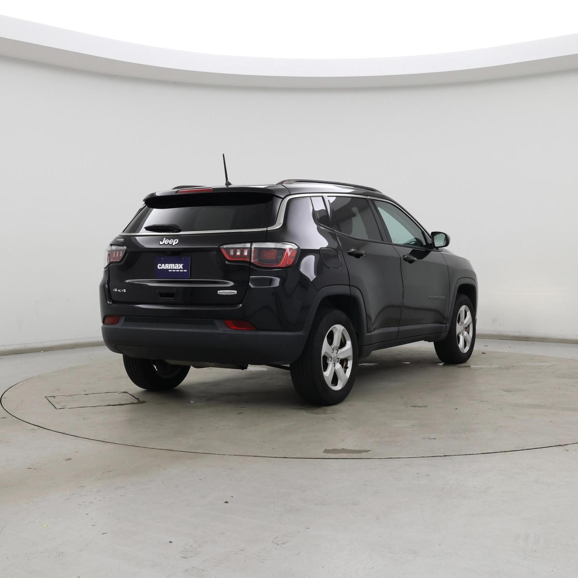 Thumbnail: 2018 Jeep Compass - 8