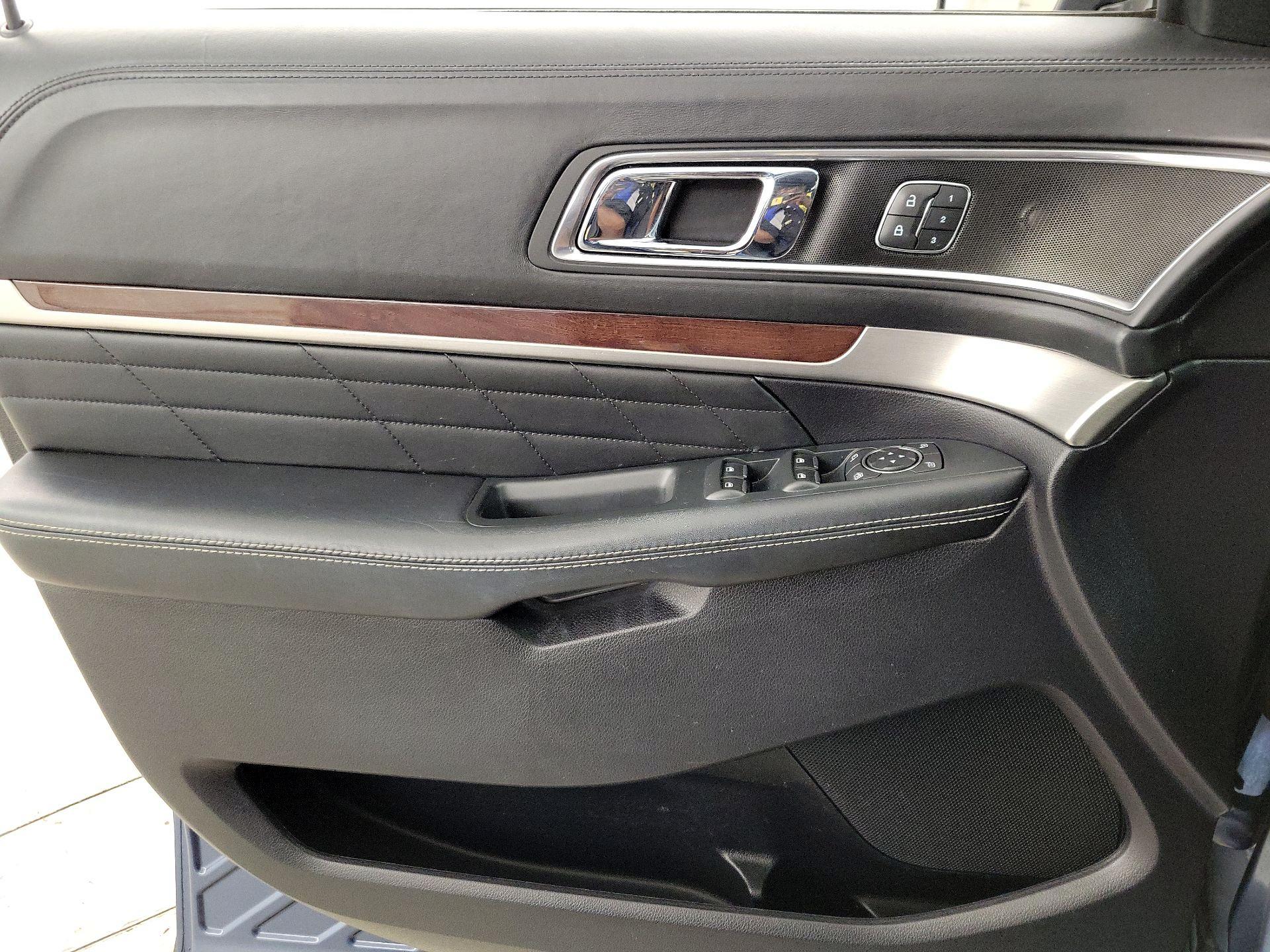 Thumbnail: 2018 Ford Explorer - 12