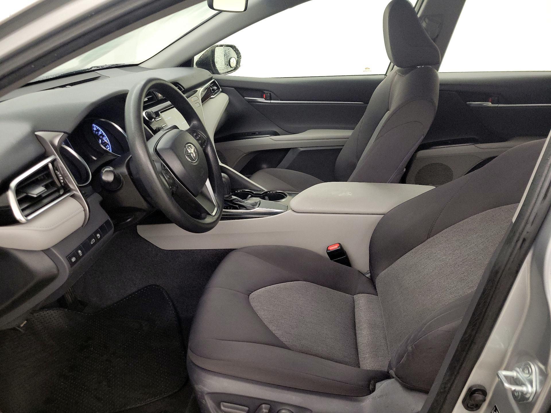 Thumbnail: 2018 Toyota Camry - 11