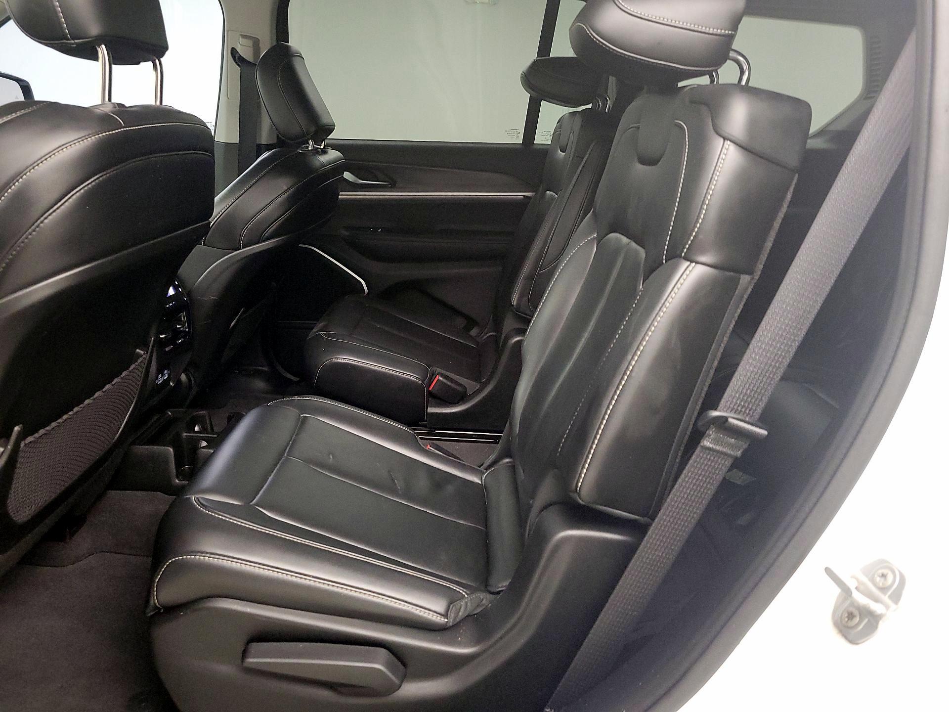 Thumbnail: 2021 Jeep Grand Cherokee L - 19