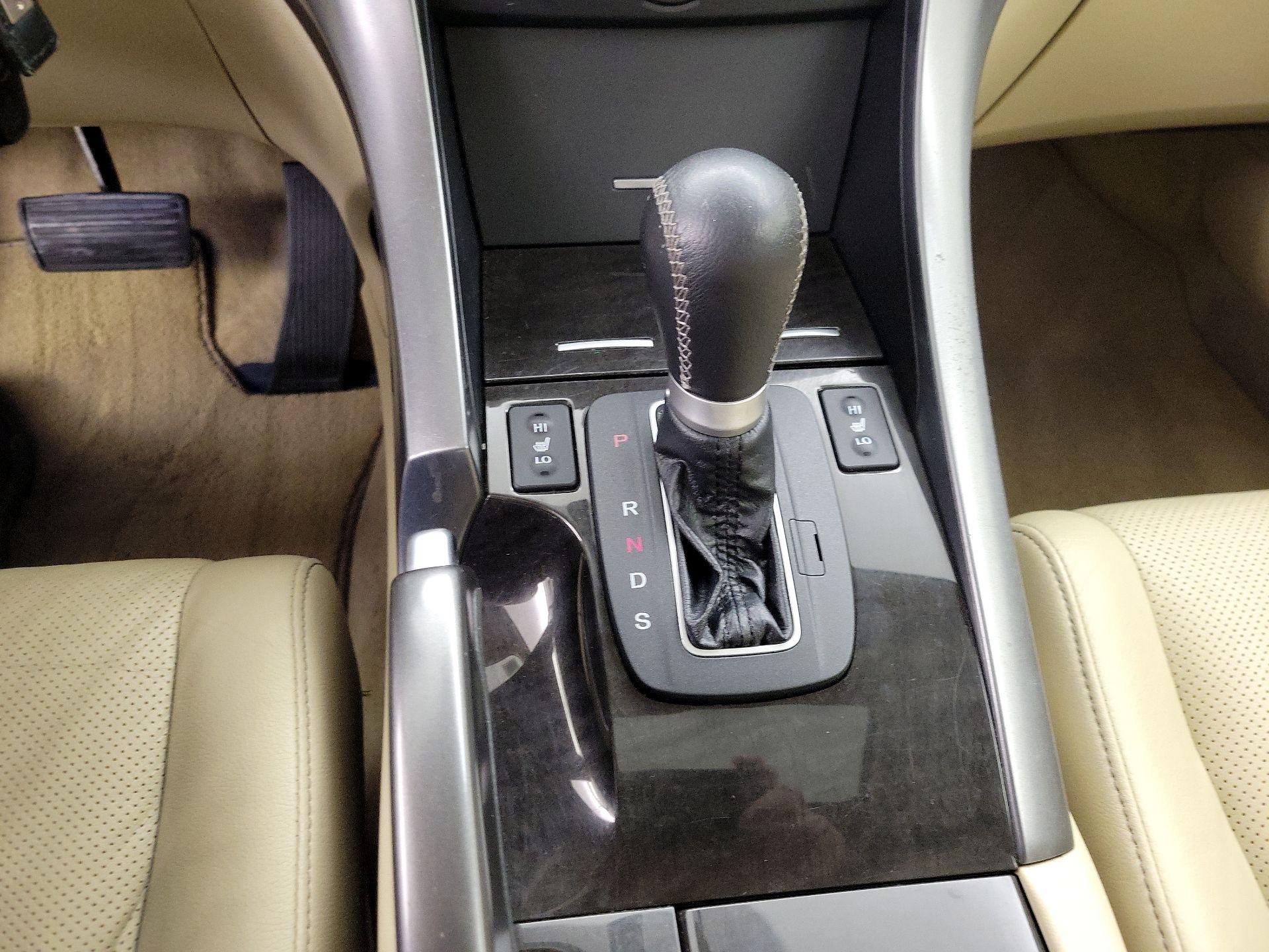 Thumbnail: 2014 Acura TSX - 17