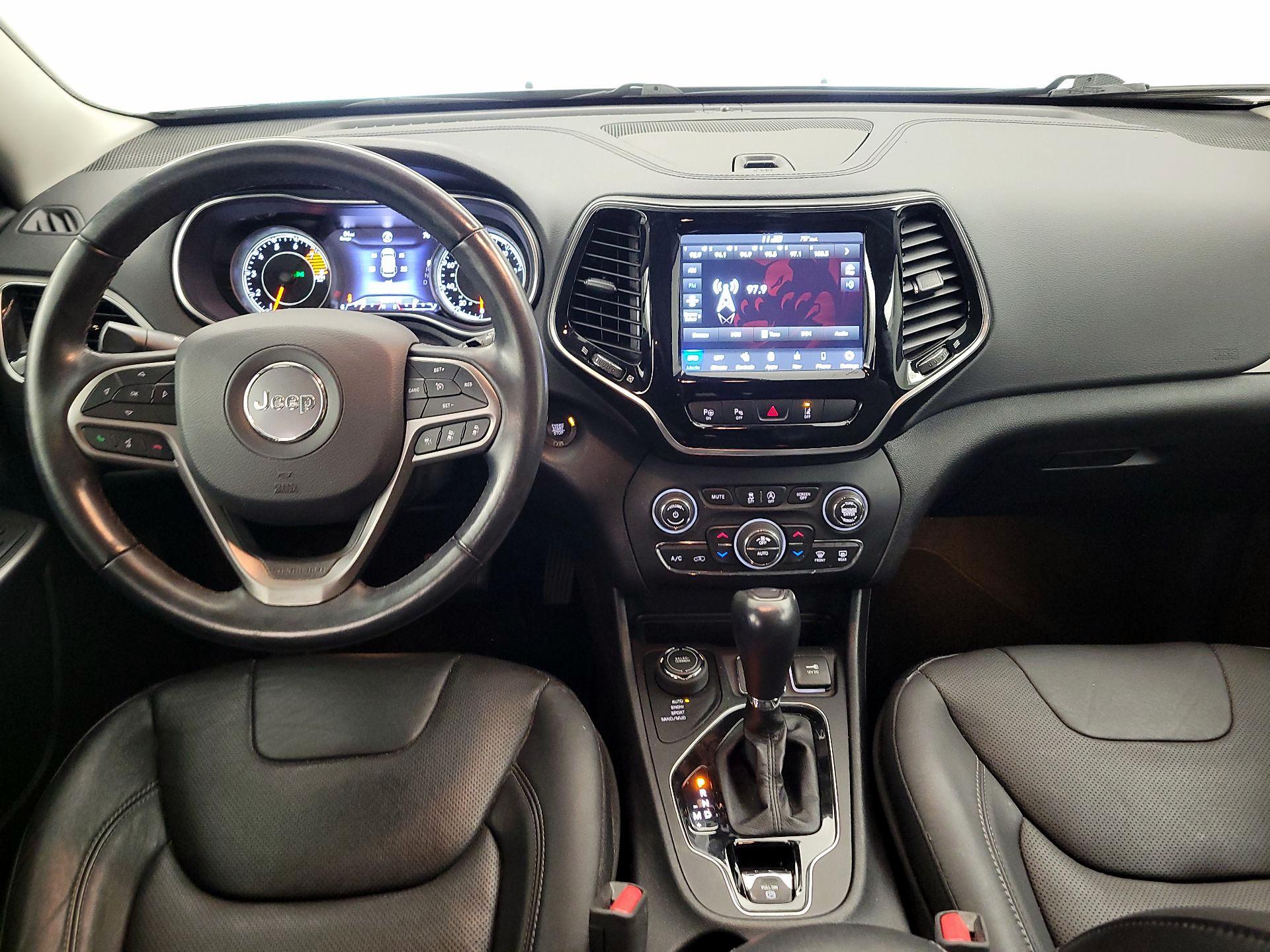 Thumbnail: 2021 Jeep Cherokee - 9