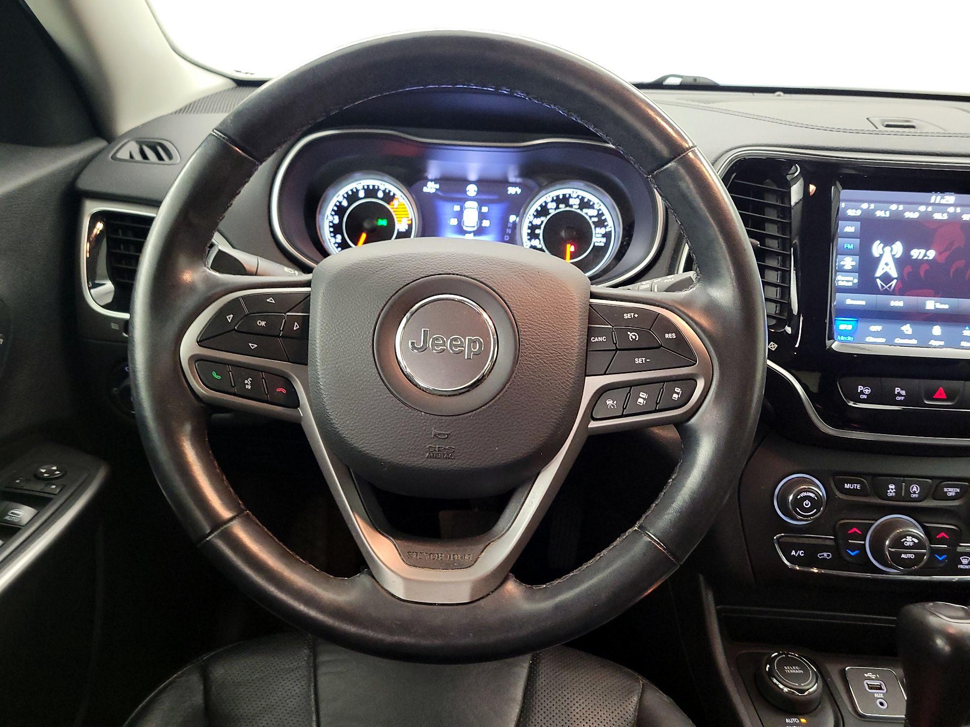 Thumbnail: 2021 Jeep Cherokee - 10