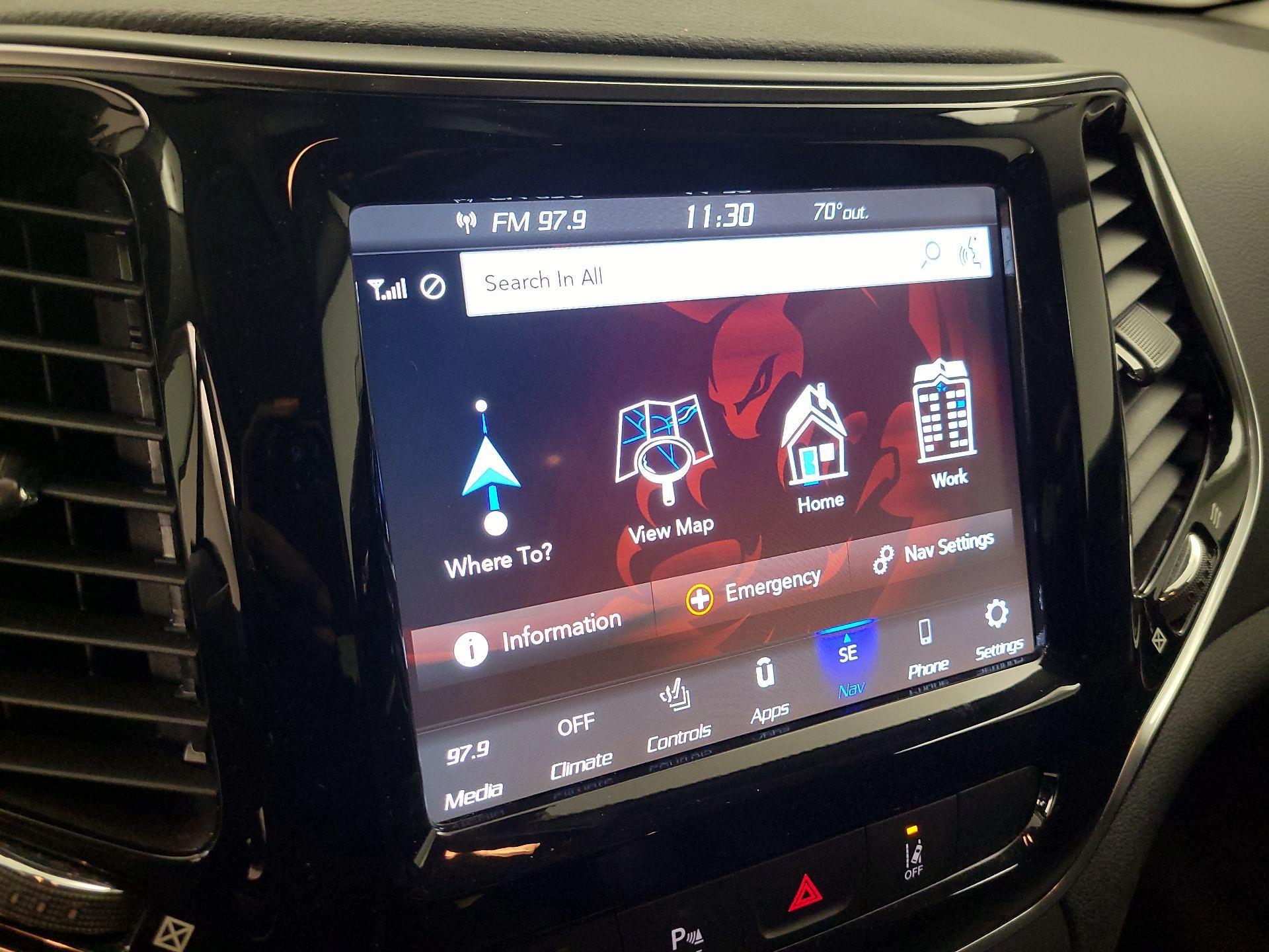 Thumbnail: 2021 Jeep Cherokee - 14