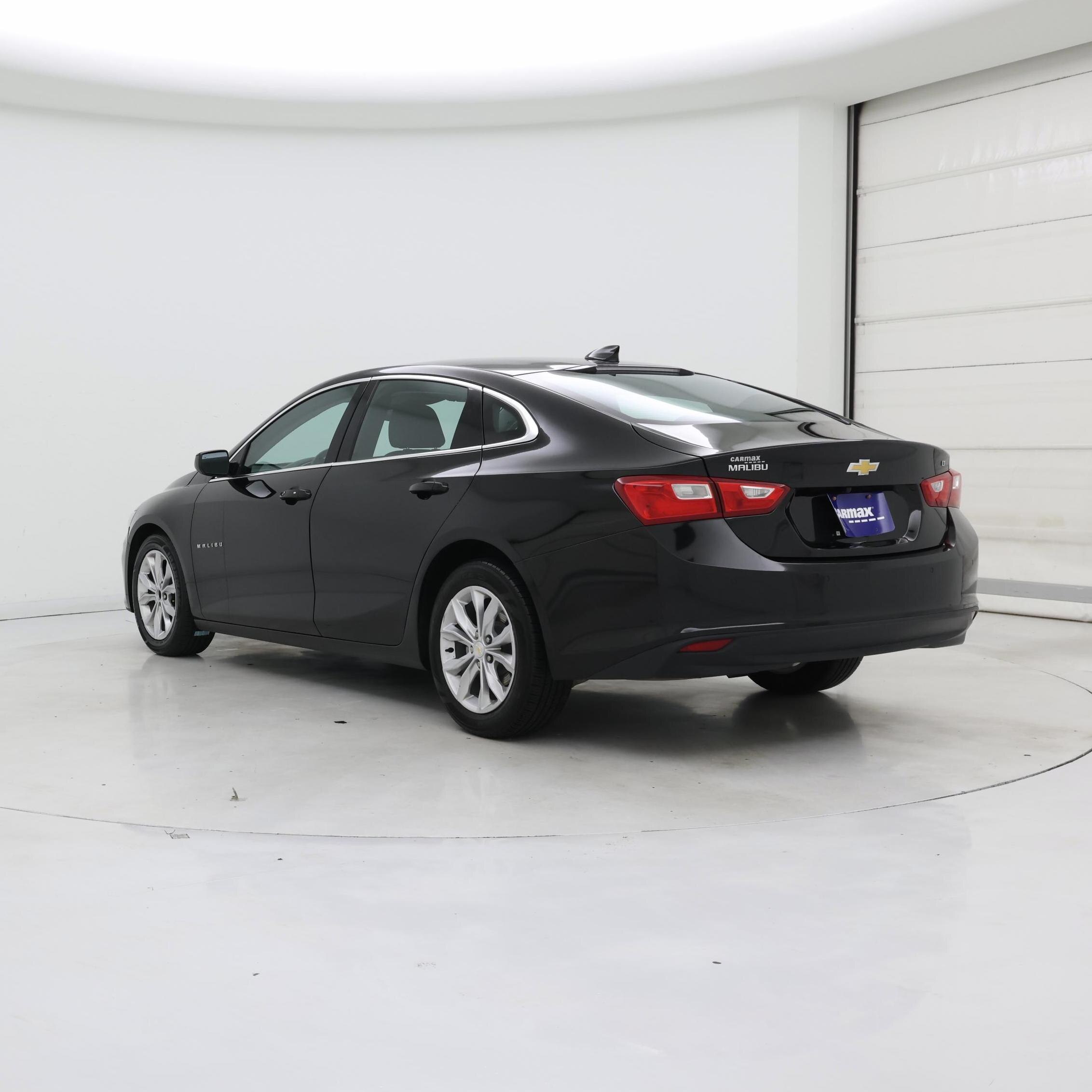 Thumbnail: 2023 Chevrolet Malibu - 2