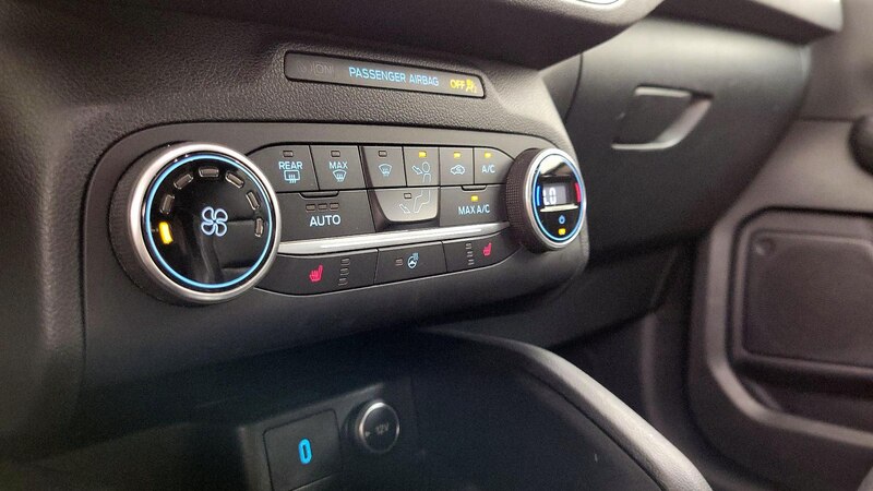 2020 Ford Escape SEL 17
