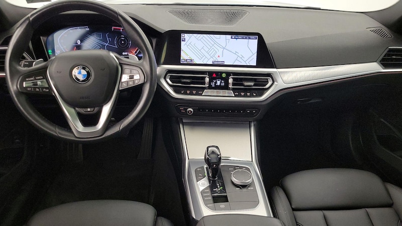 2021 BMW 3 Series 330i xDrive 9