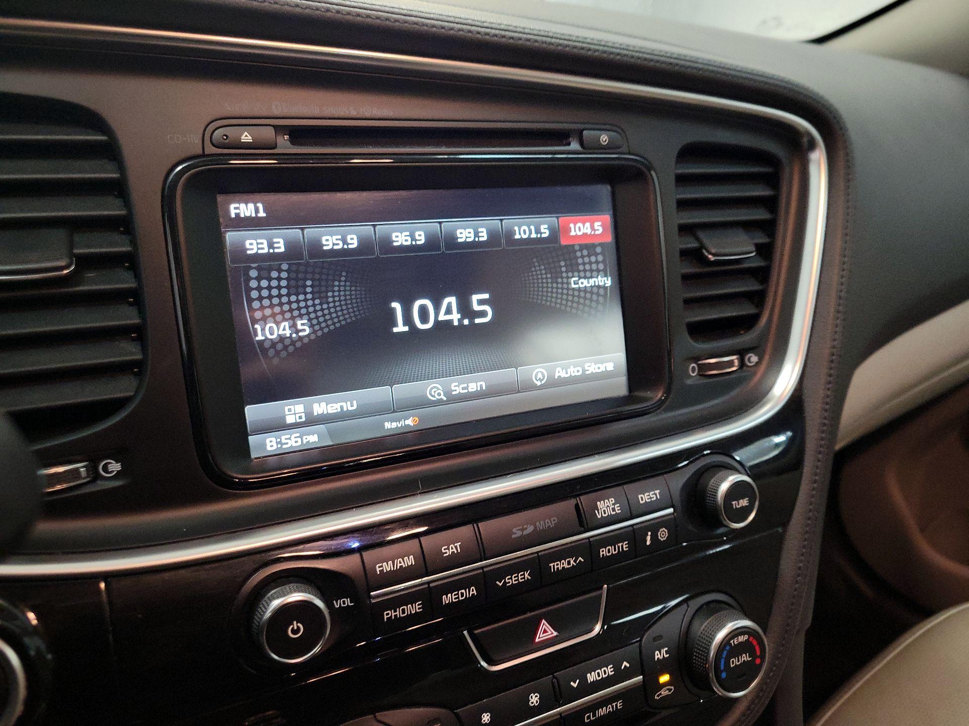 Thumbnail: 2014 Kia Optima - 15