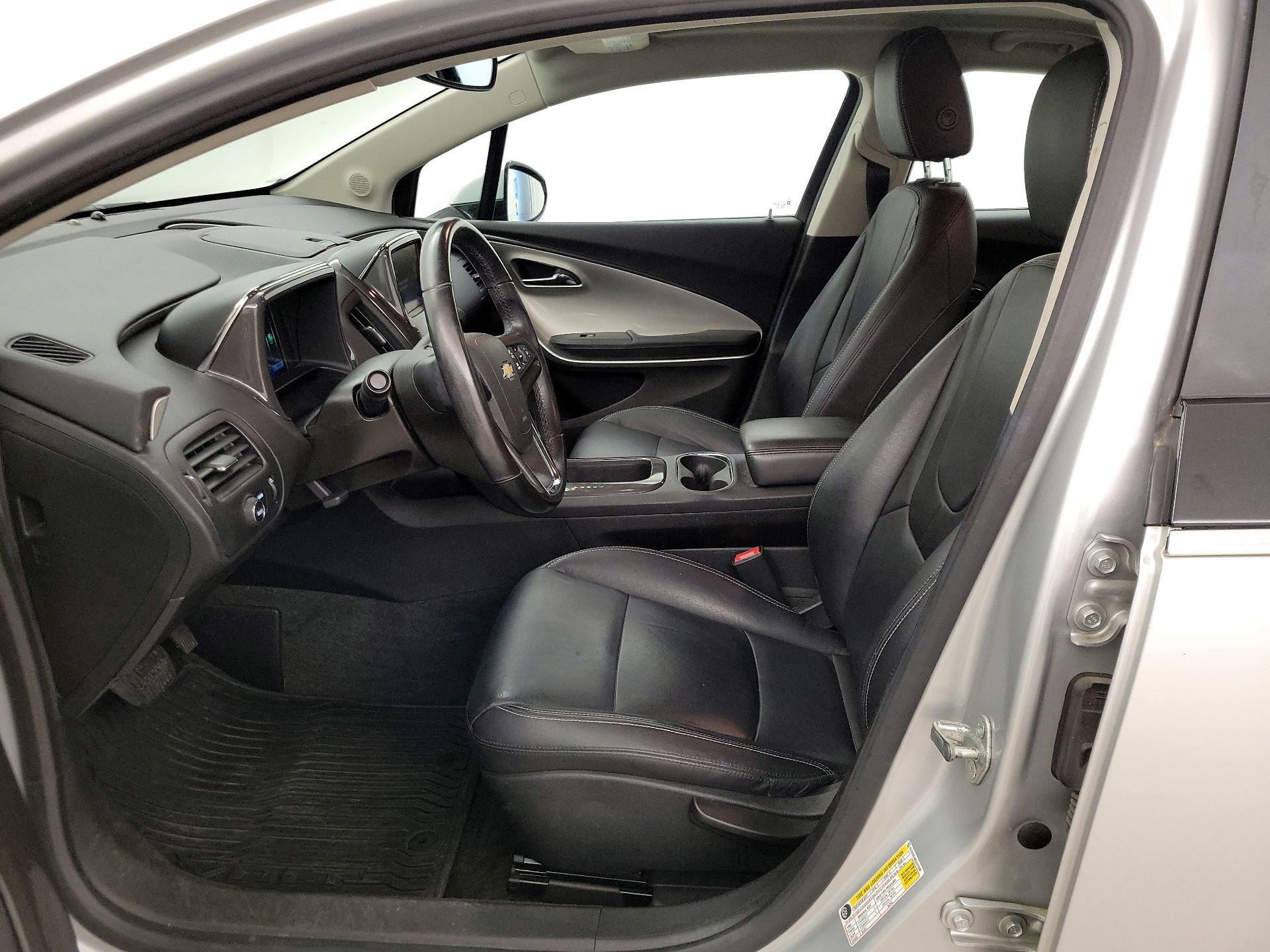 Thumbnail: 2014 Chevrolet Volt - 11