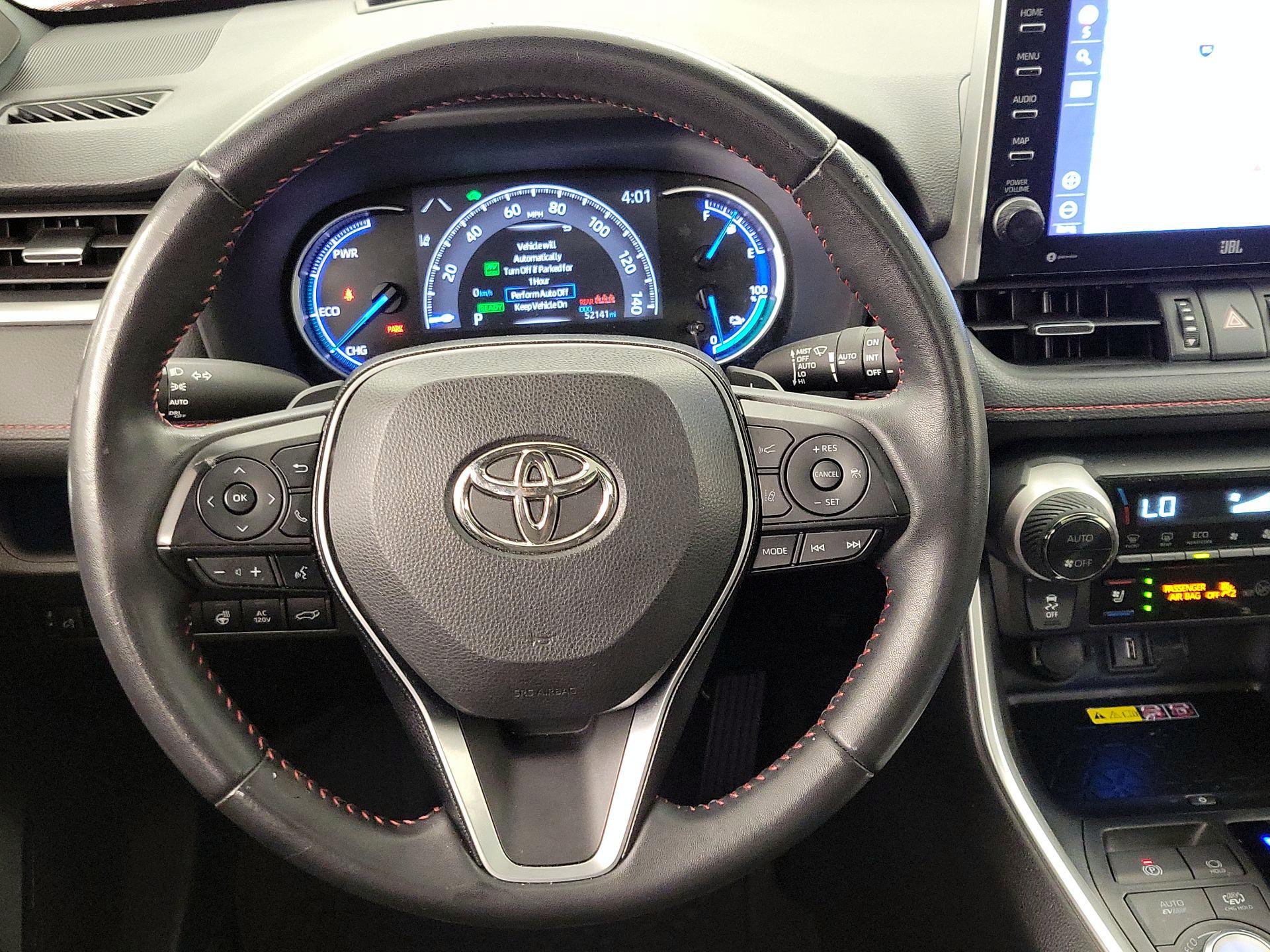 Thumbnail: 2022 Toyota RAV4 - 10