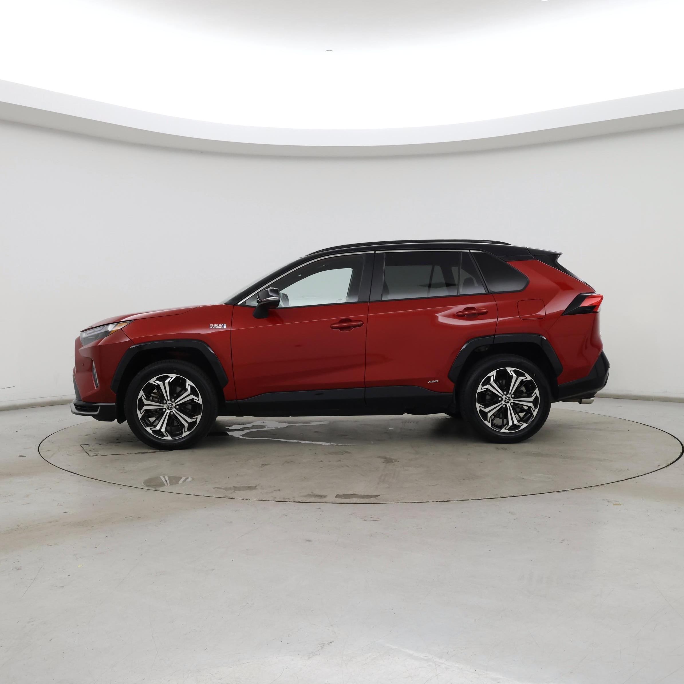 Thumbnail: 2022 Toyota RAV4 - 3