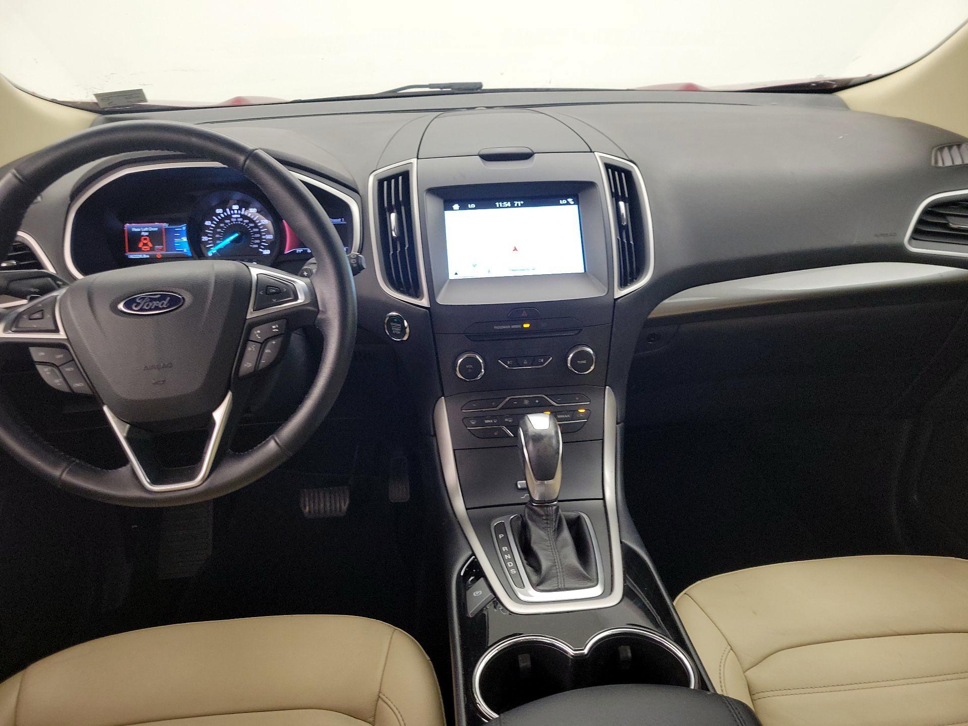 Thumbnail: 2017 Ford Edge - 9