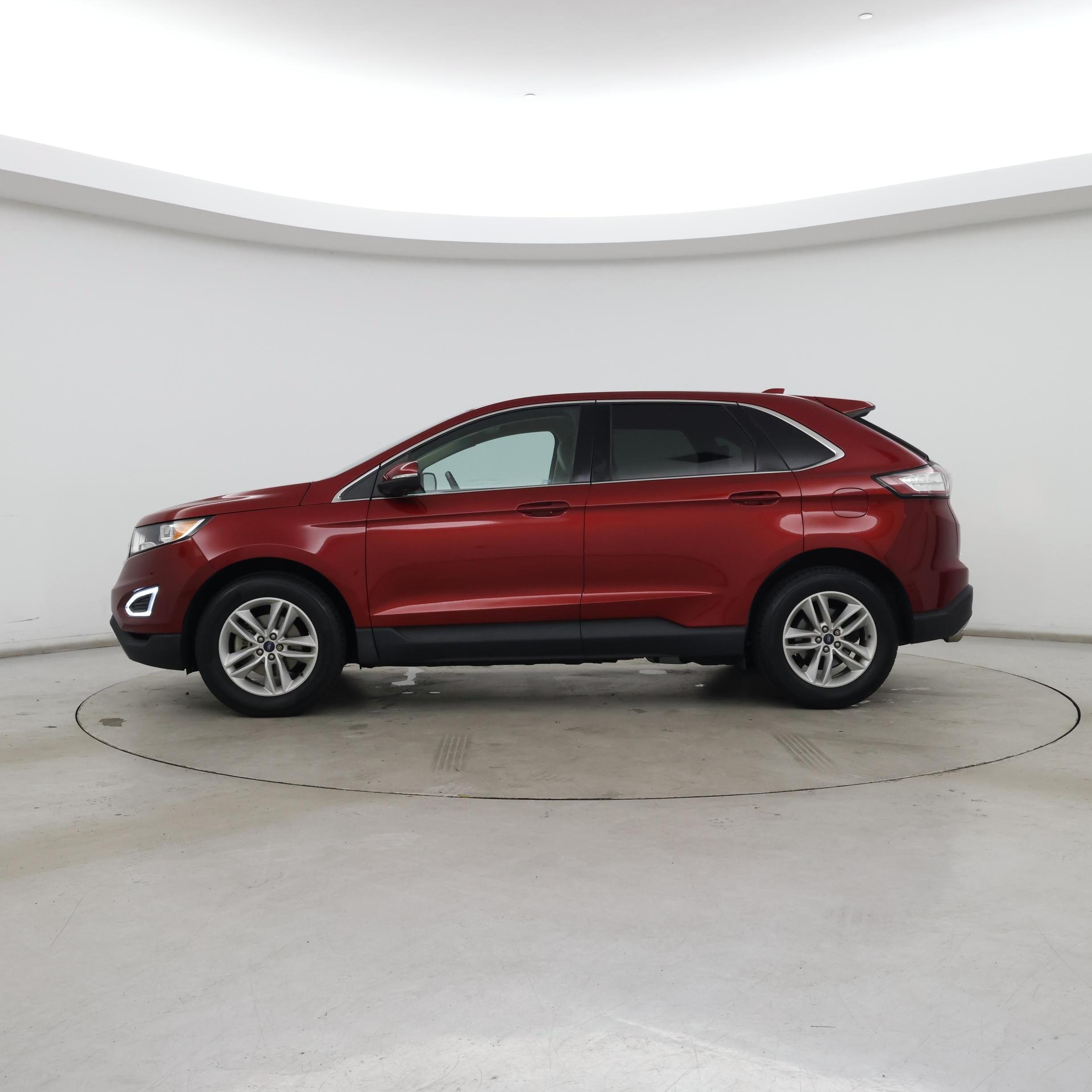 Thumbnail: 2017 Ford Edge - 3