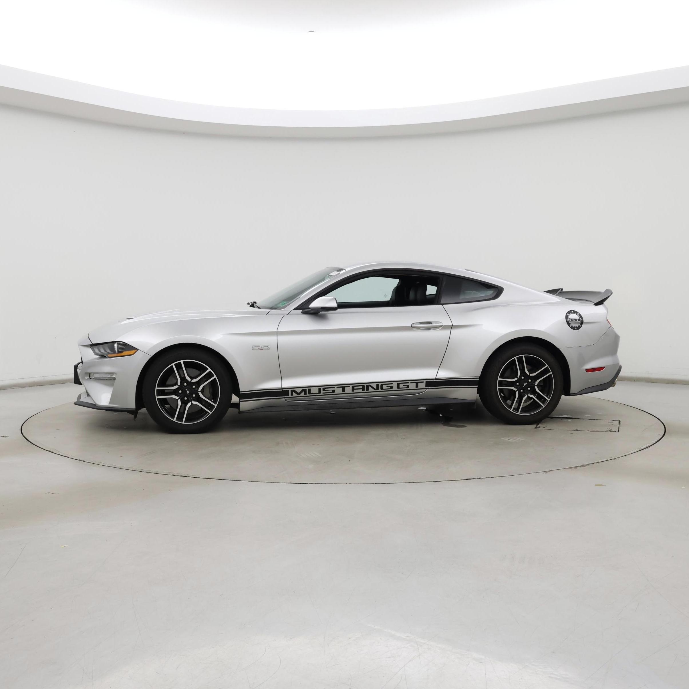 Thumbnail: 2019 Ford Mustang - 3