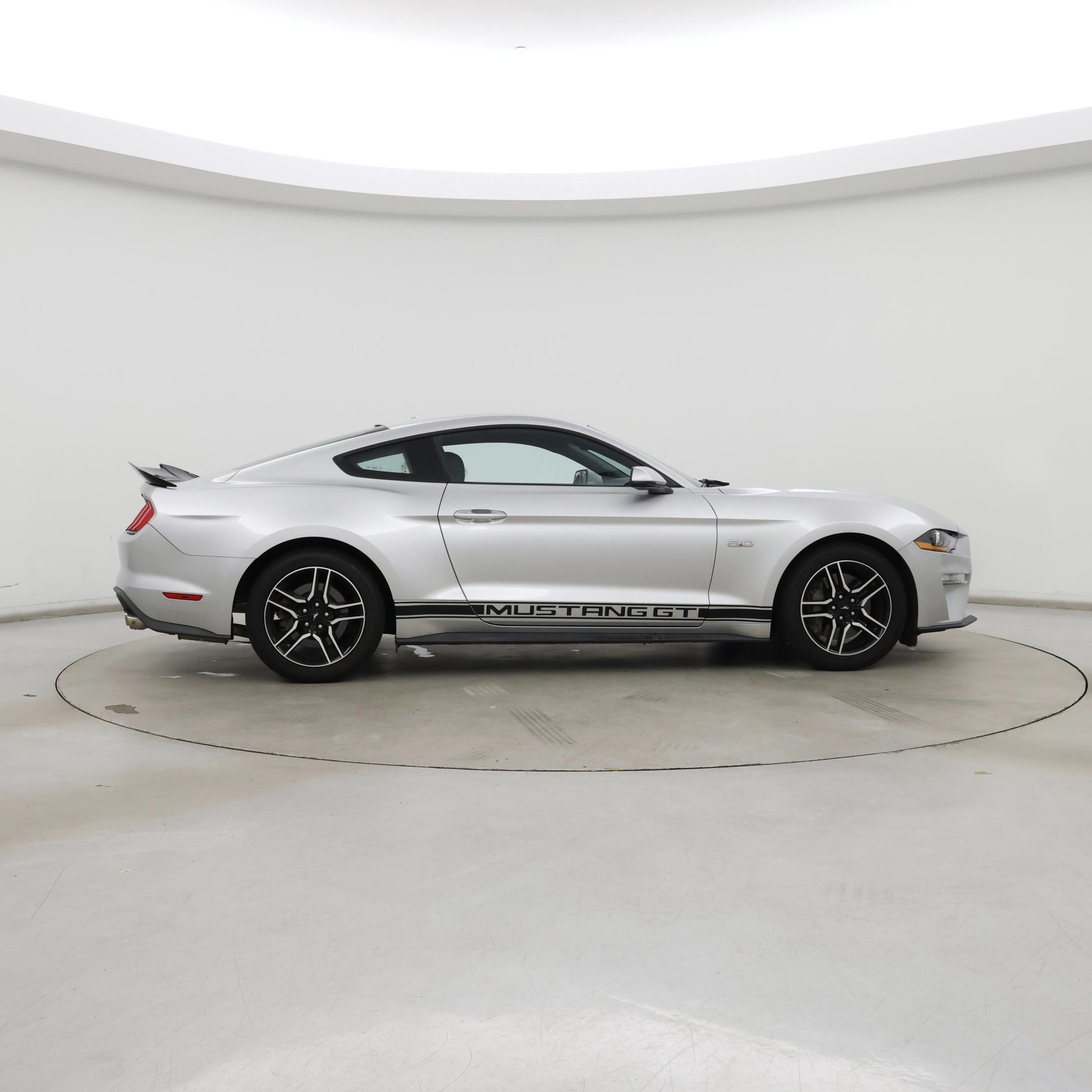 Thumbnail: 2019 Ford Mustang - 7