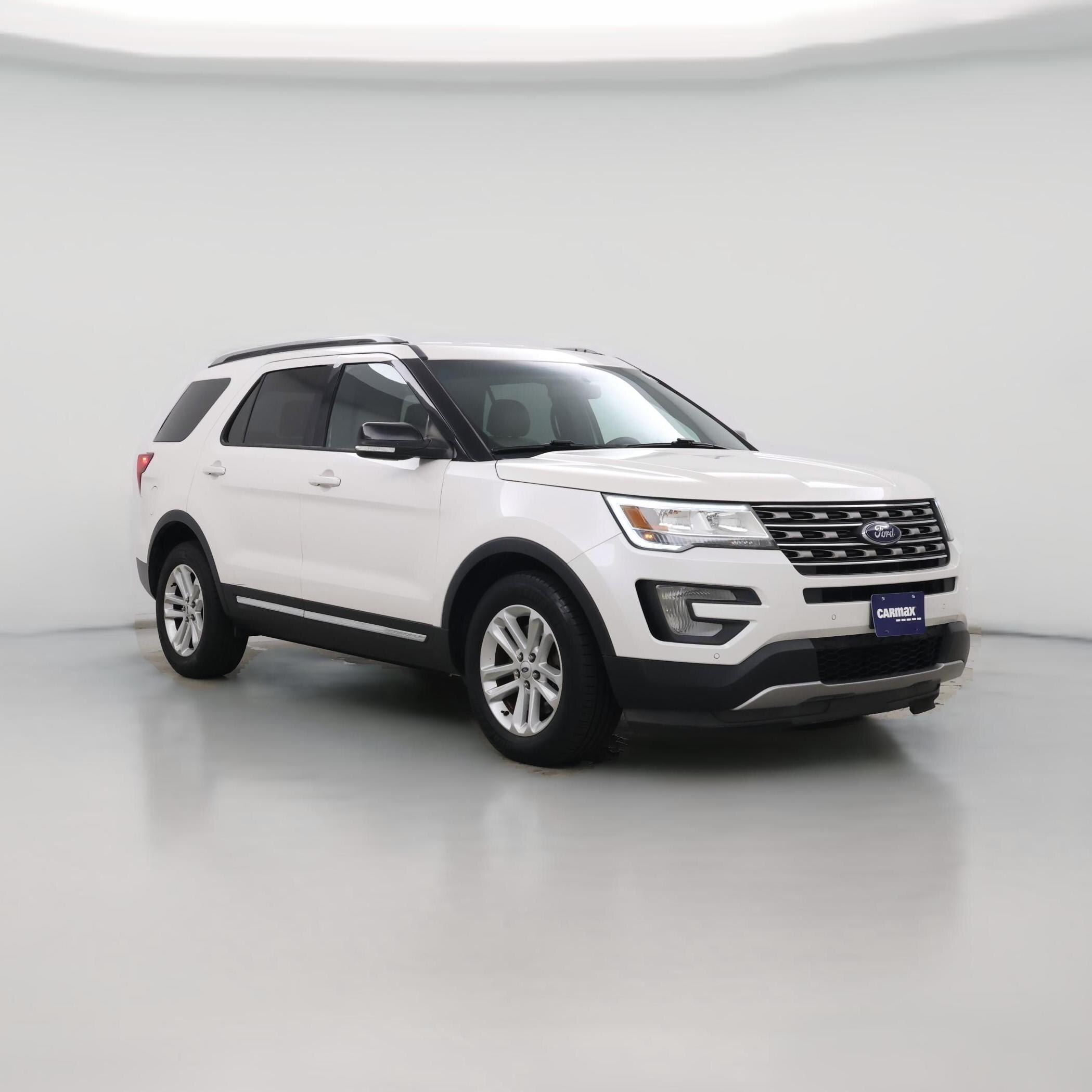 Thumbnail: 2016 Ford Explorer - 1