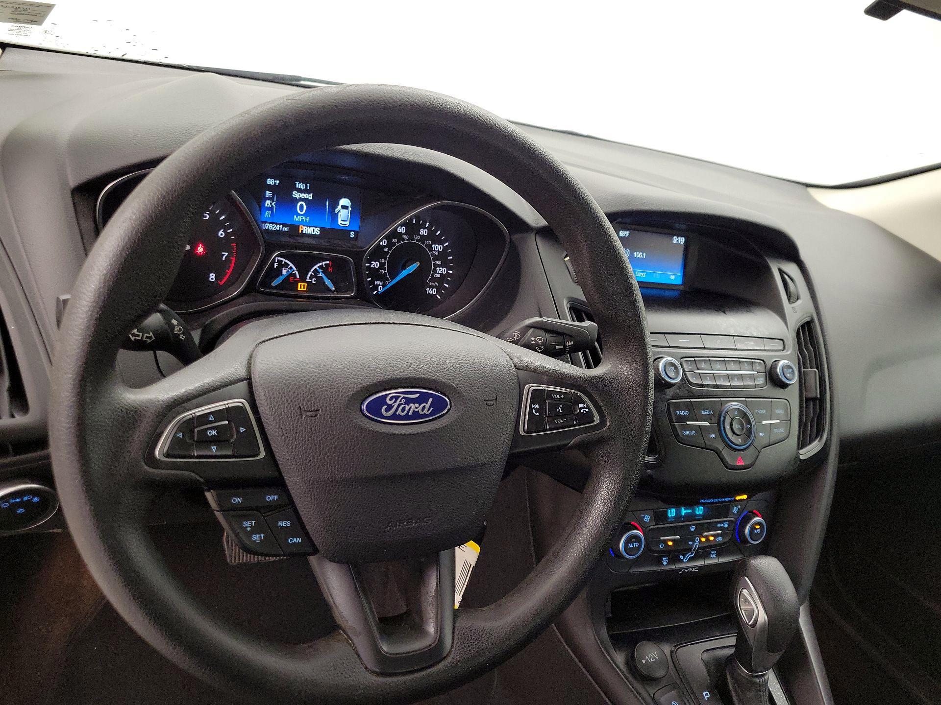 Thumbnail: 2018 Ford Focus - 10