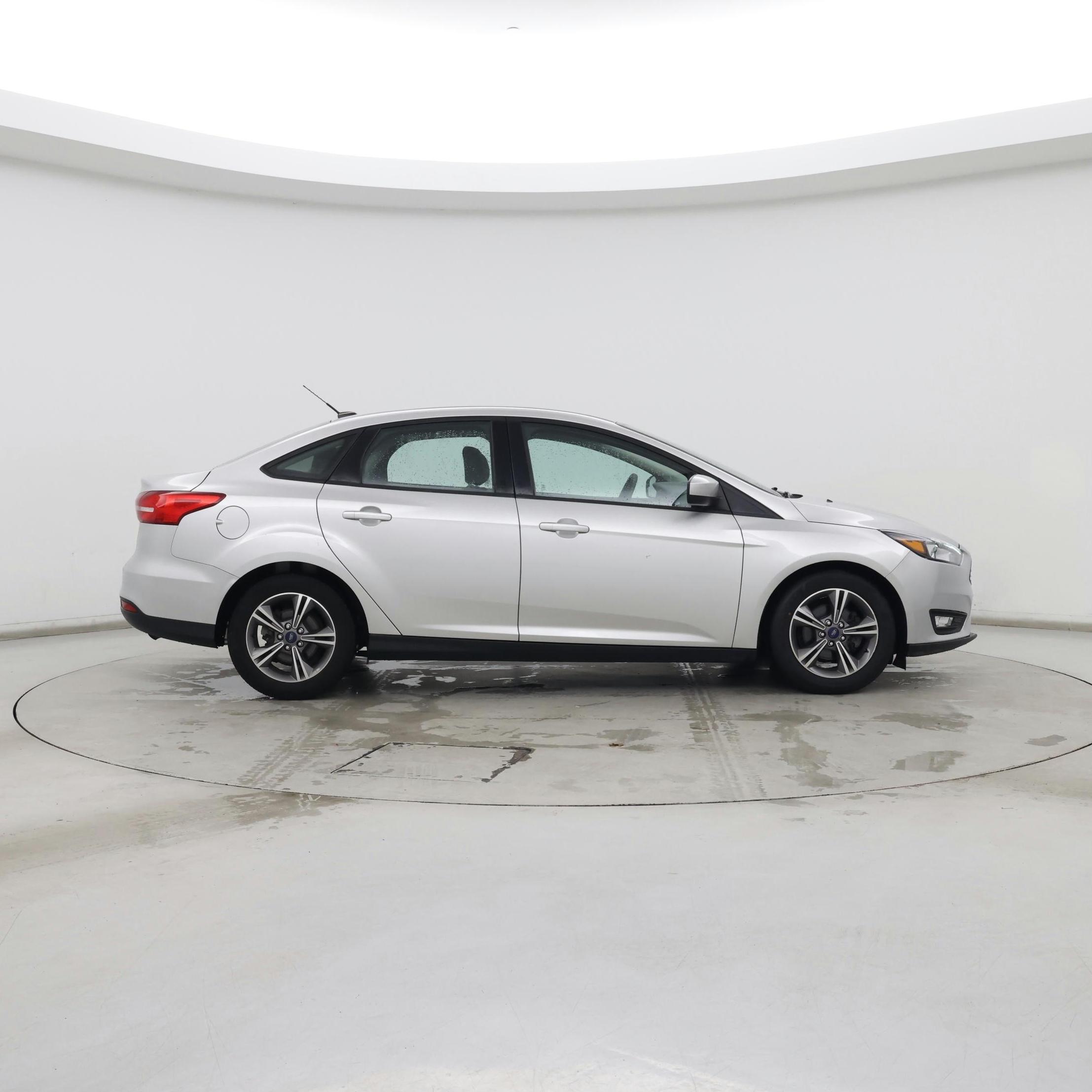 Thumbnail: 2018 Ford Focus - 7