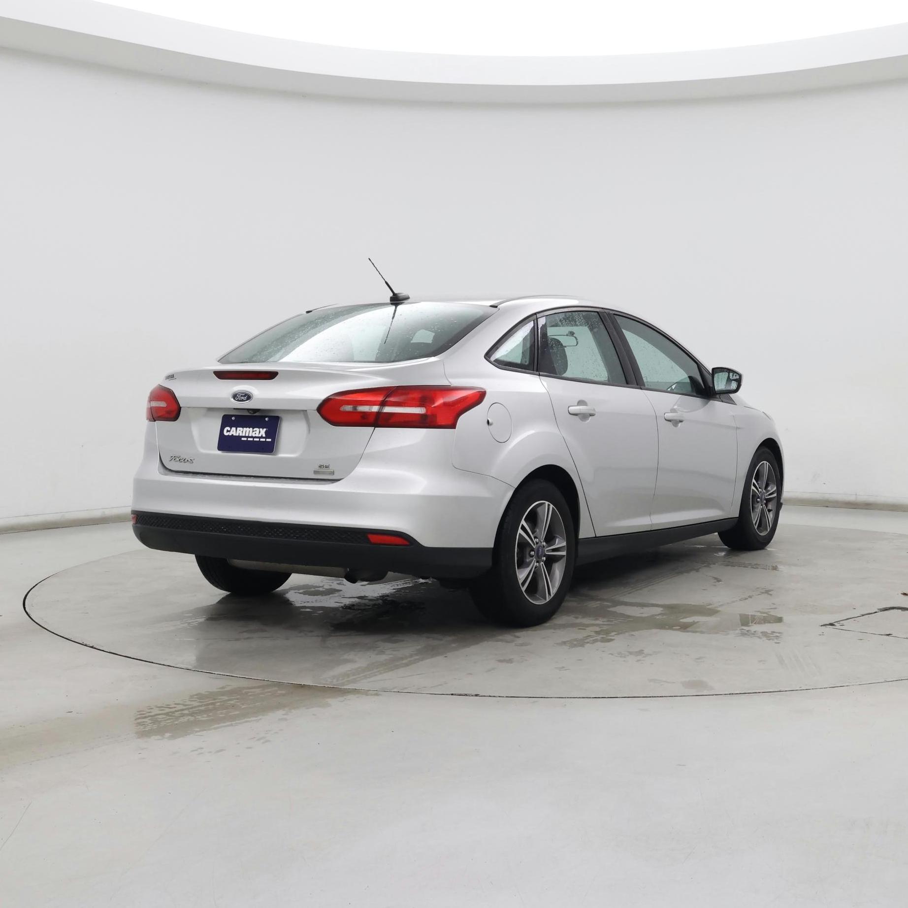 Thumbnail: 2018 Ford Focus - 8