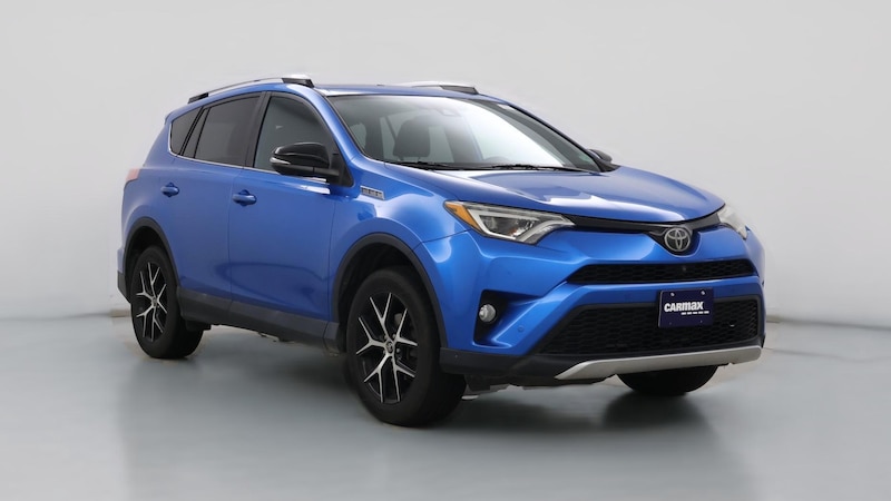 2016 Toyota RAV4 SE Hero Image
