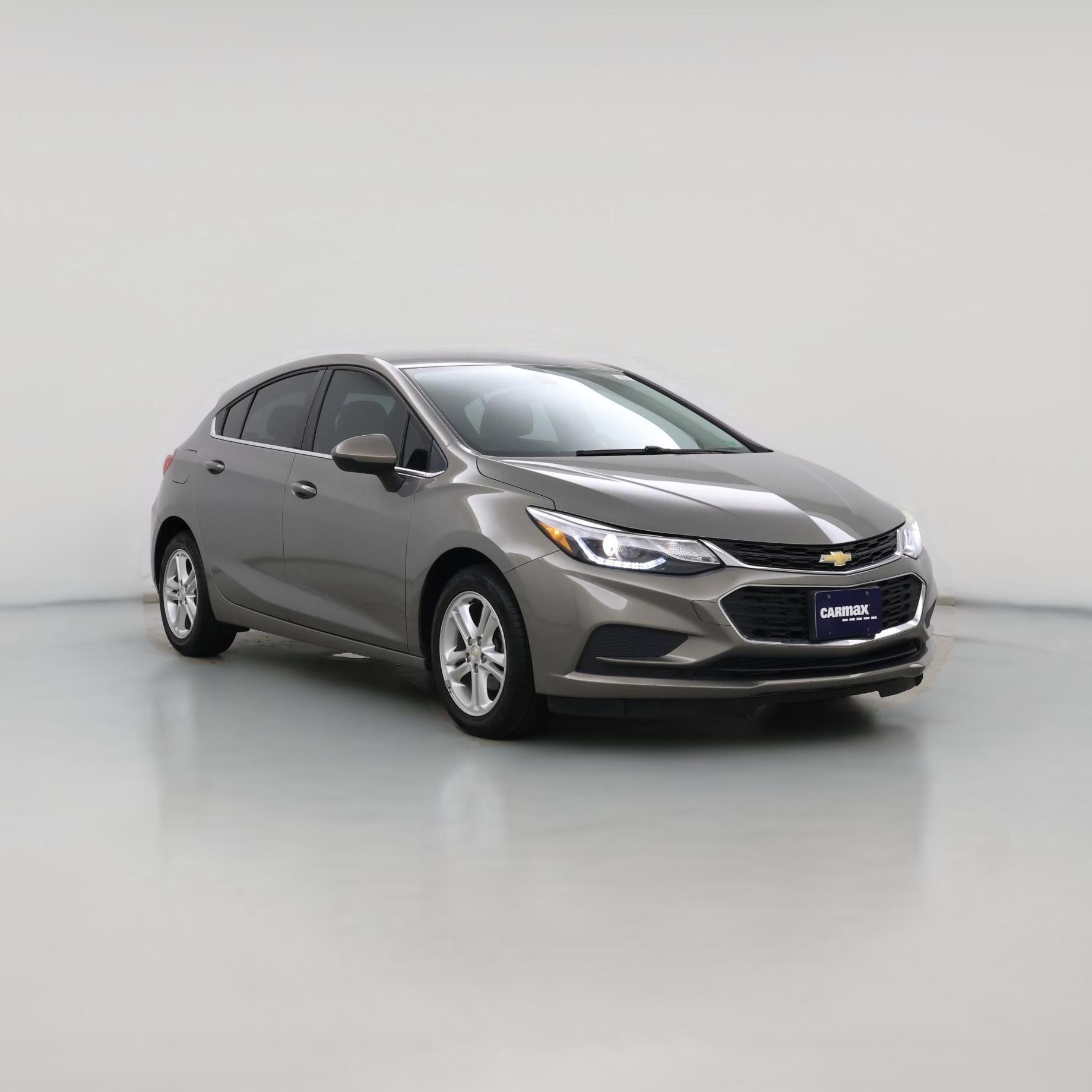 Thumbnail: 2017 Chevrolet Cruze - 1