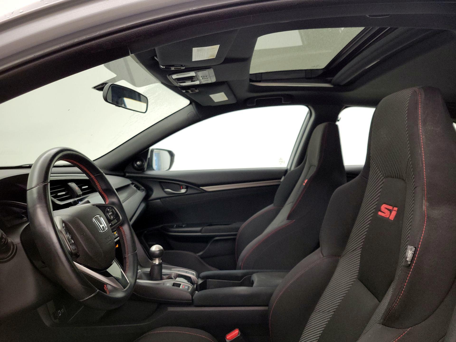 Thumbnail: 2019 Honda Civic - 19