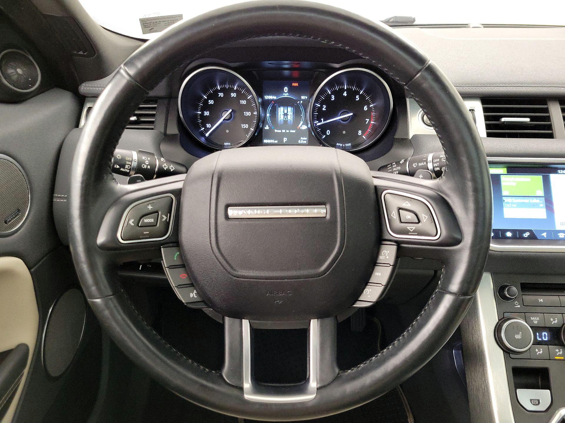 Thumbnail: 2017 Land Rover Range Rover Evoque - 10