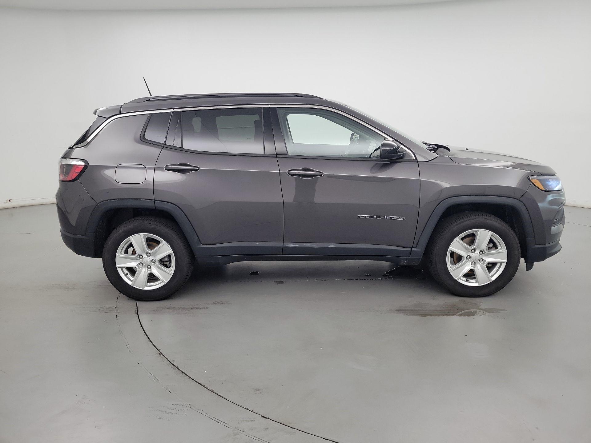 Thumbnail: 2022 Jeep Compass - 4
