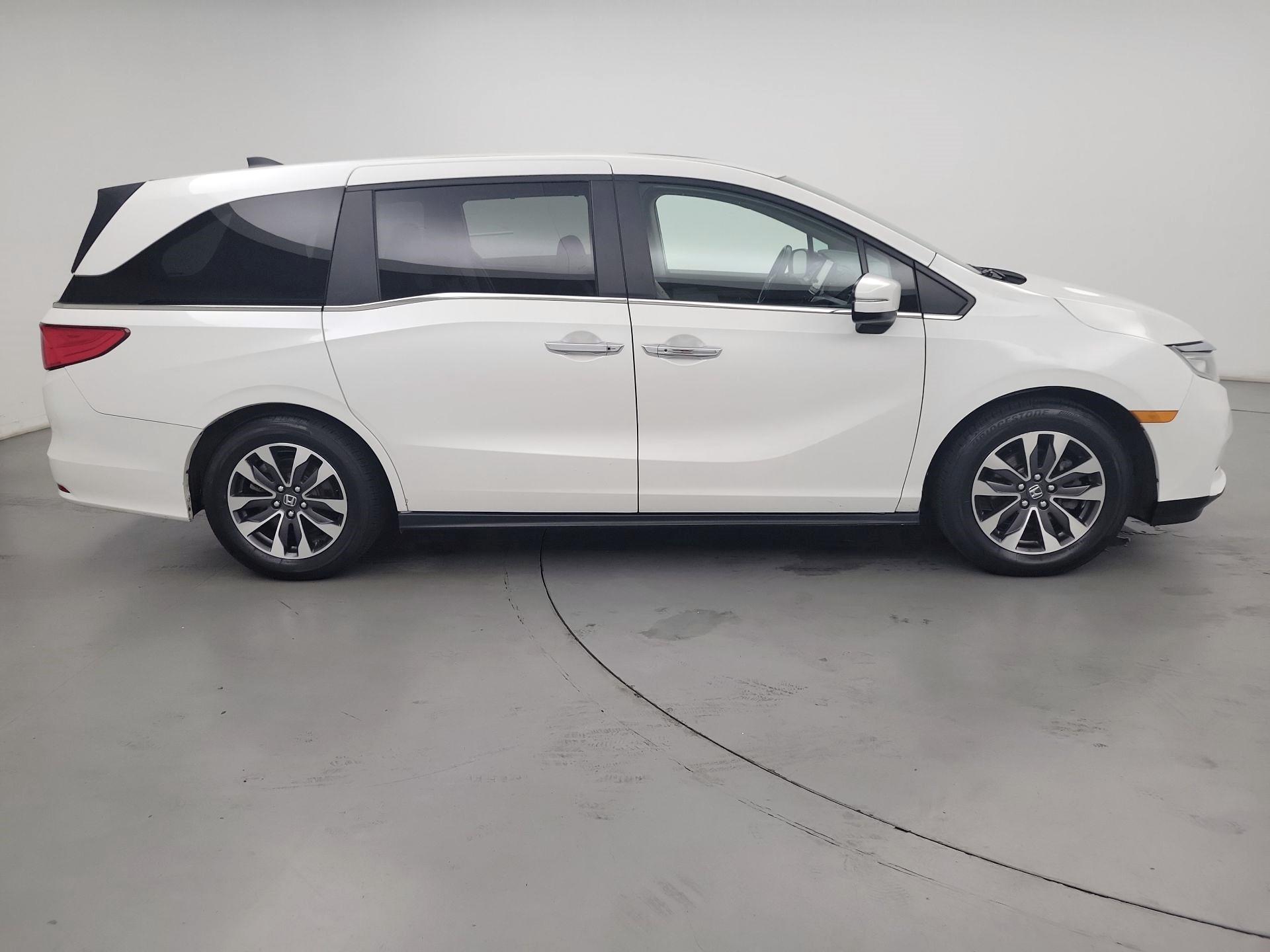 Thumbnail: 2022 Honda Odyssey - 4