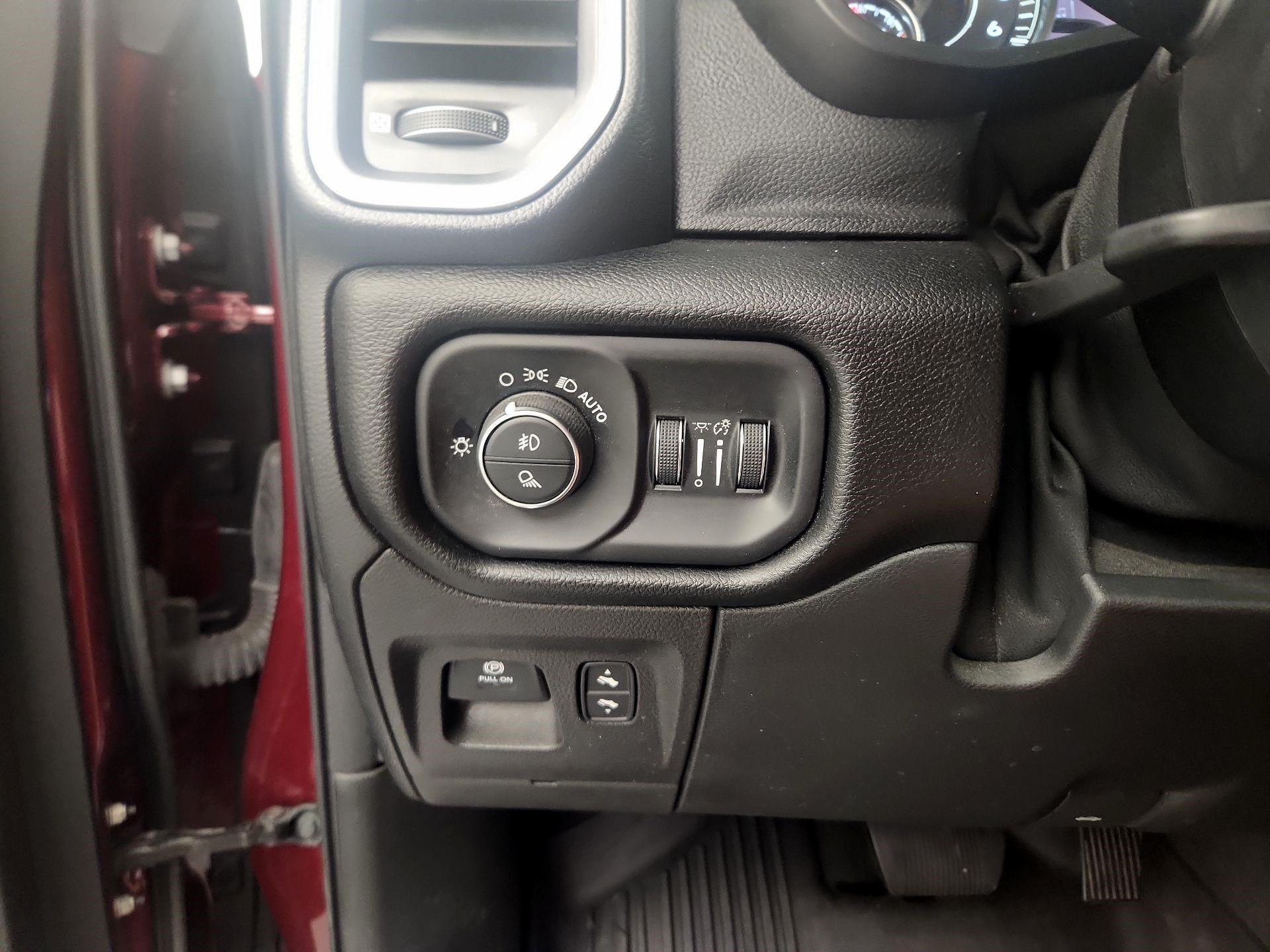 Thumbnail: 2022 RAM 1500 - 11