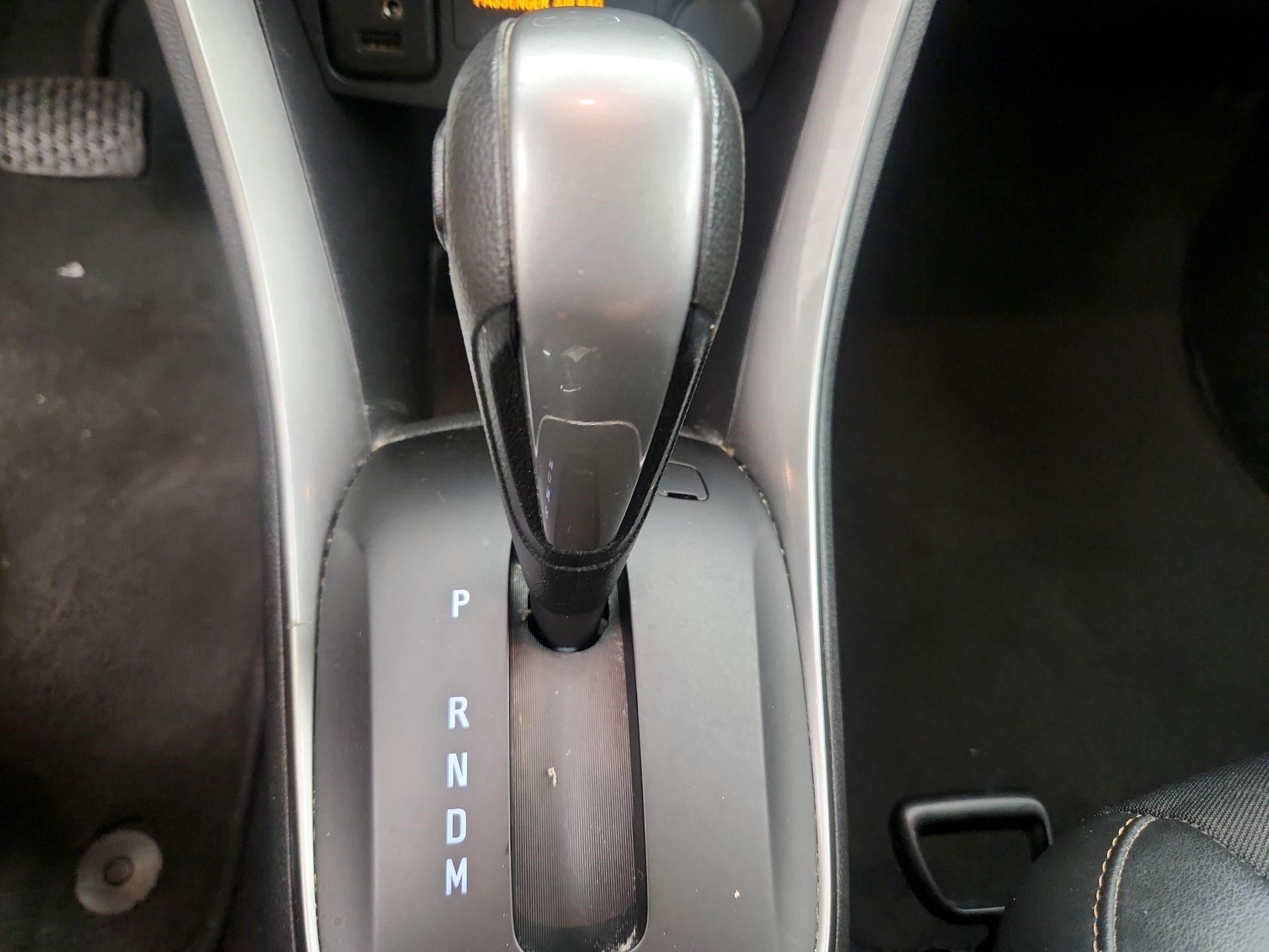 Thumbnail: 2019 Chevrolet Trax - 17