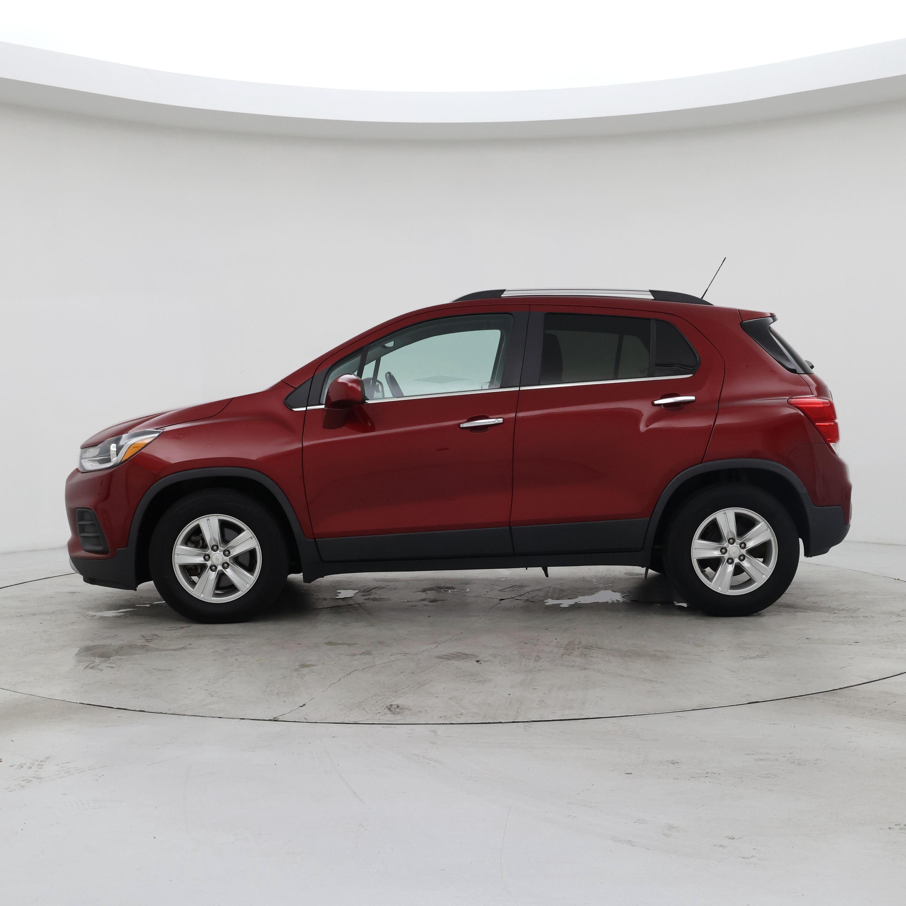Thumbnail: 2019 Chevrolet Trax - 3