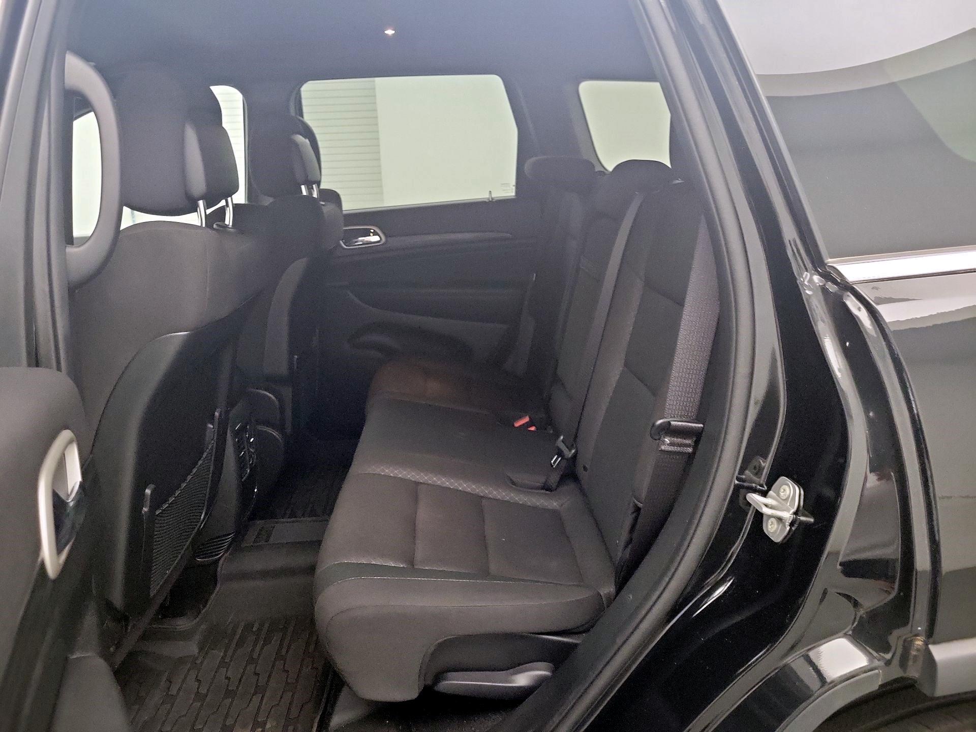 Thumbnail: 2021 Jeep Grand Cherokee - 17